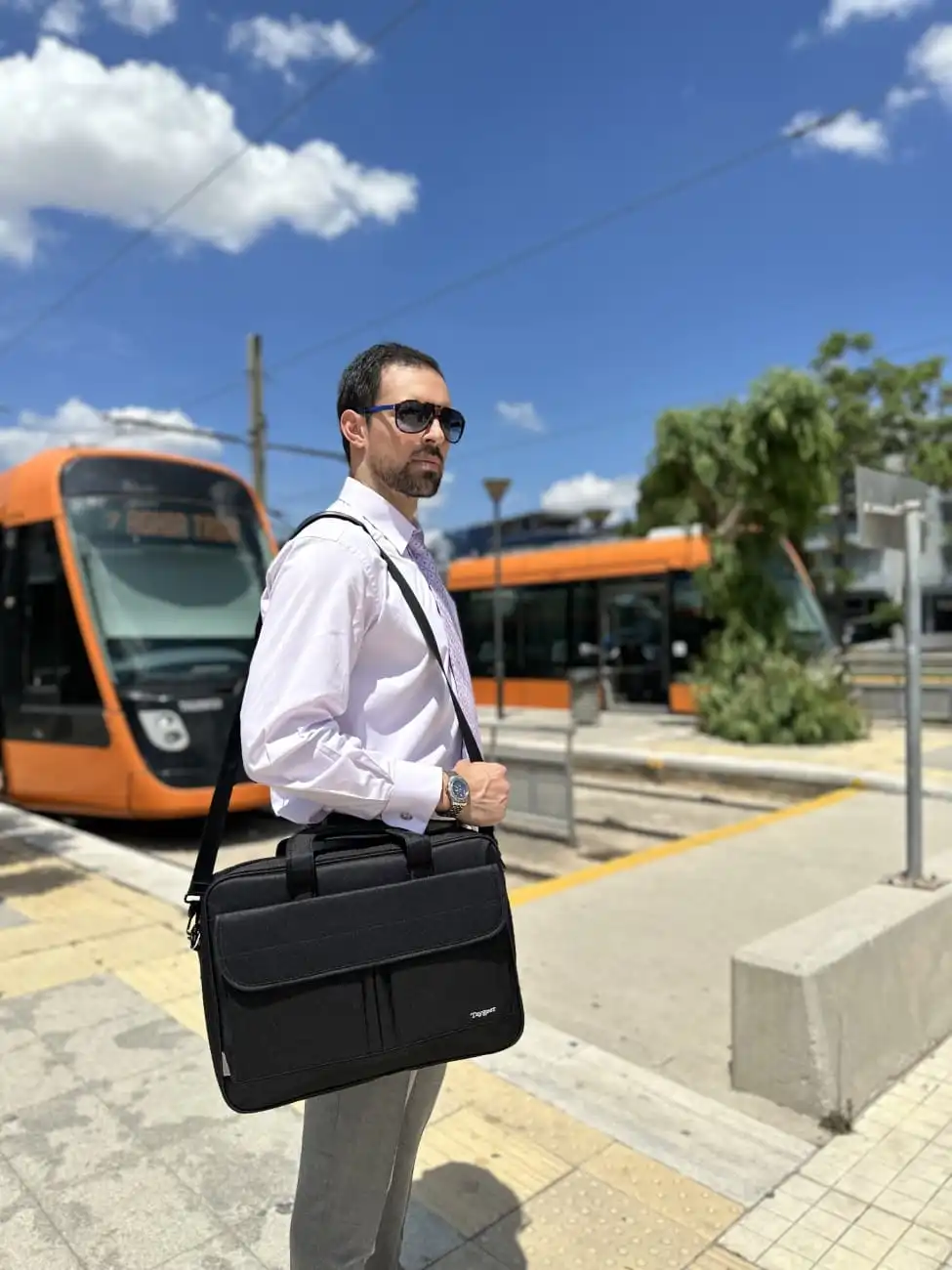 Υφασμάτινος Χαρτοφύλακας Taygeer 17” laptop 21L 1073 μαύρο