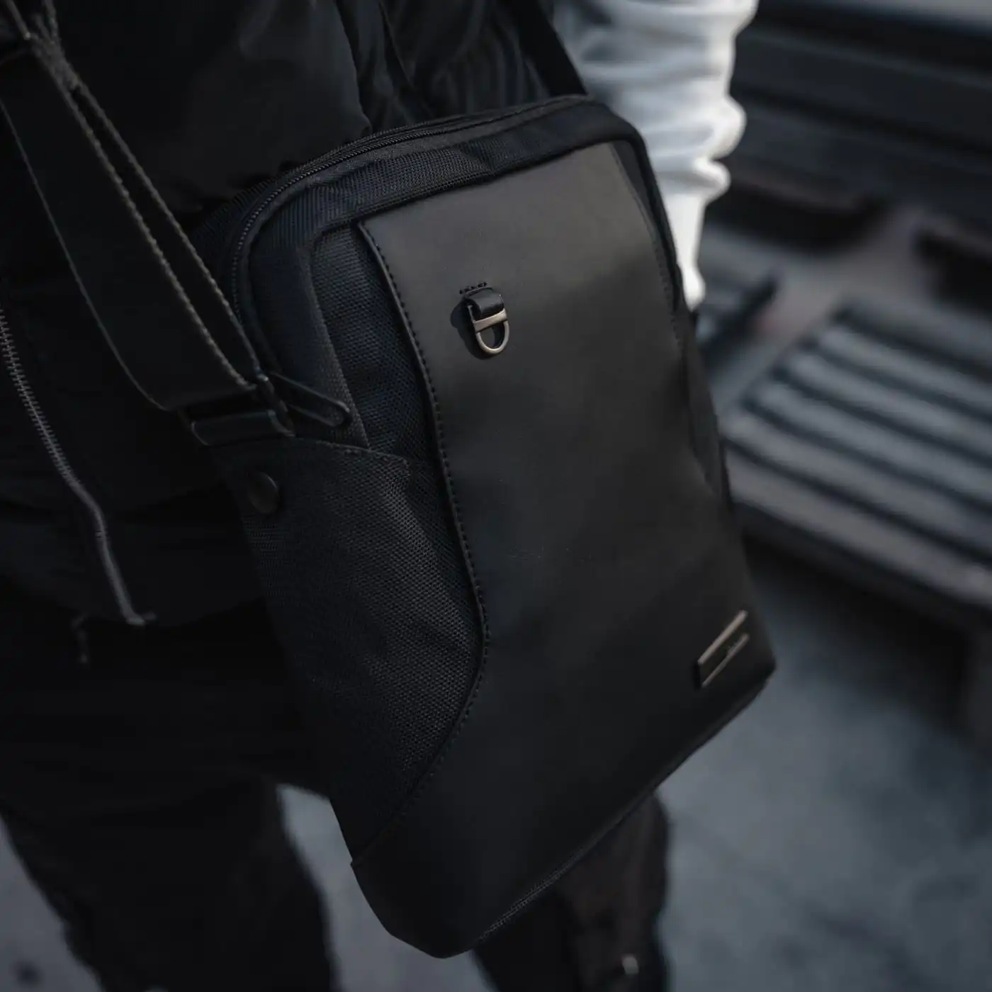 Τσαντάκι ώμου Cardinal 128 μαύρο