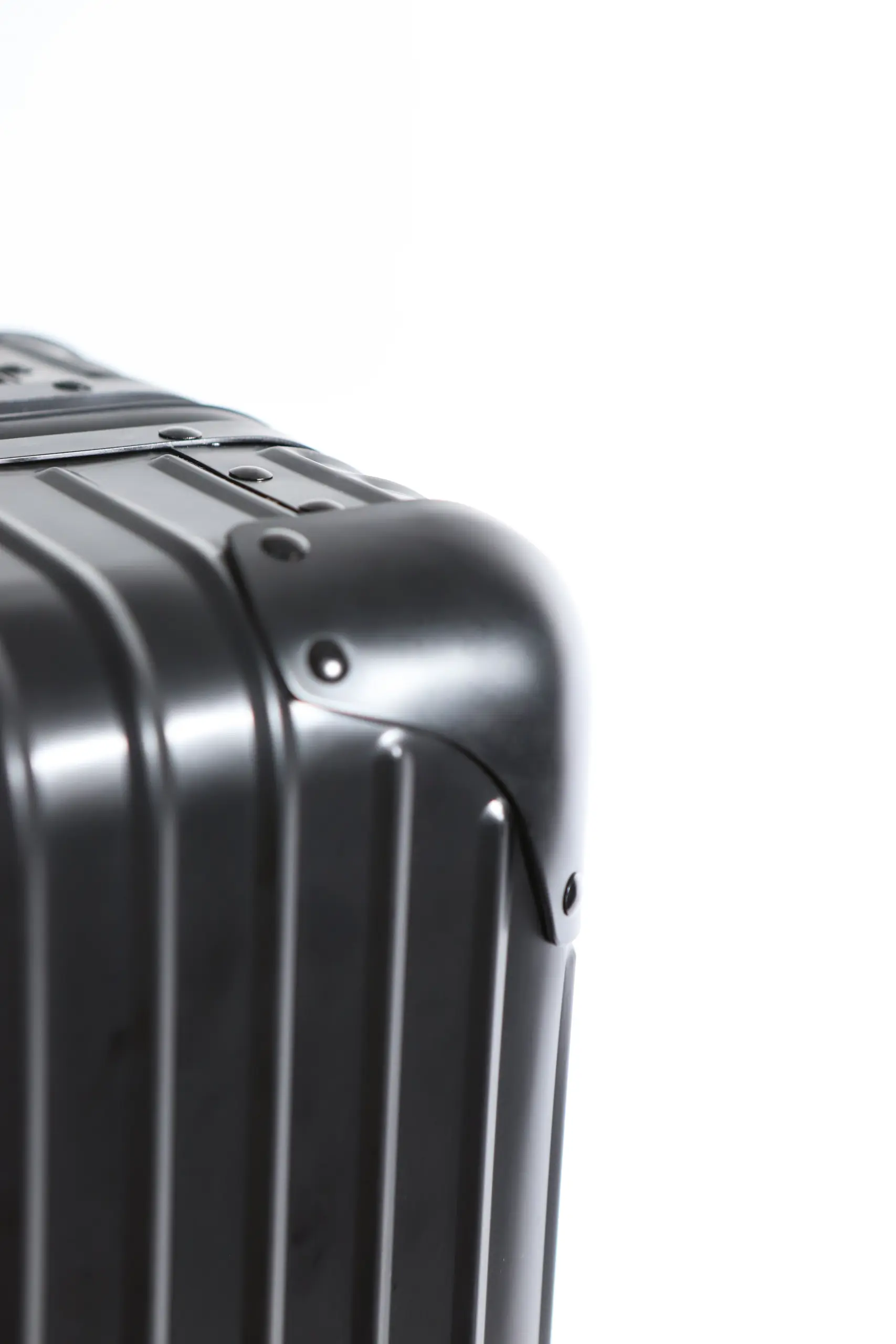 Βαλίτσα καμπίνας Αλουμινίου Newcom N1526/50 Μαύρο