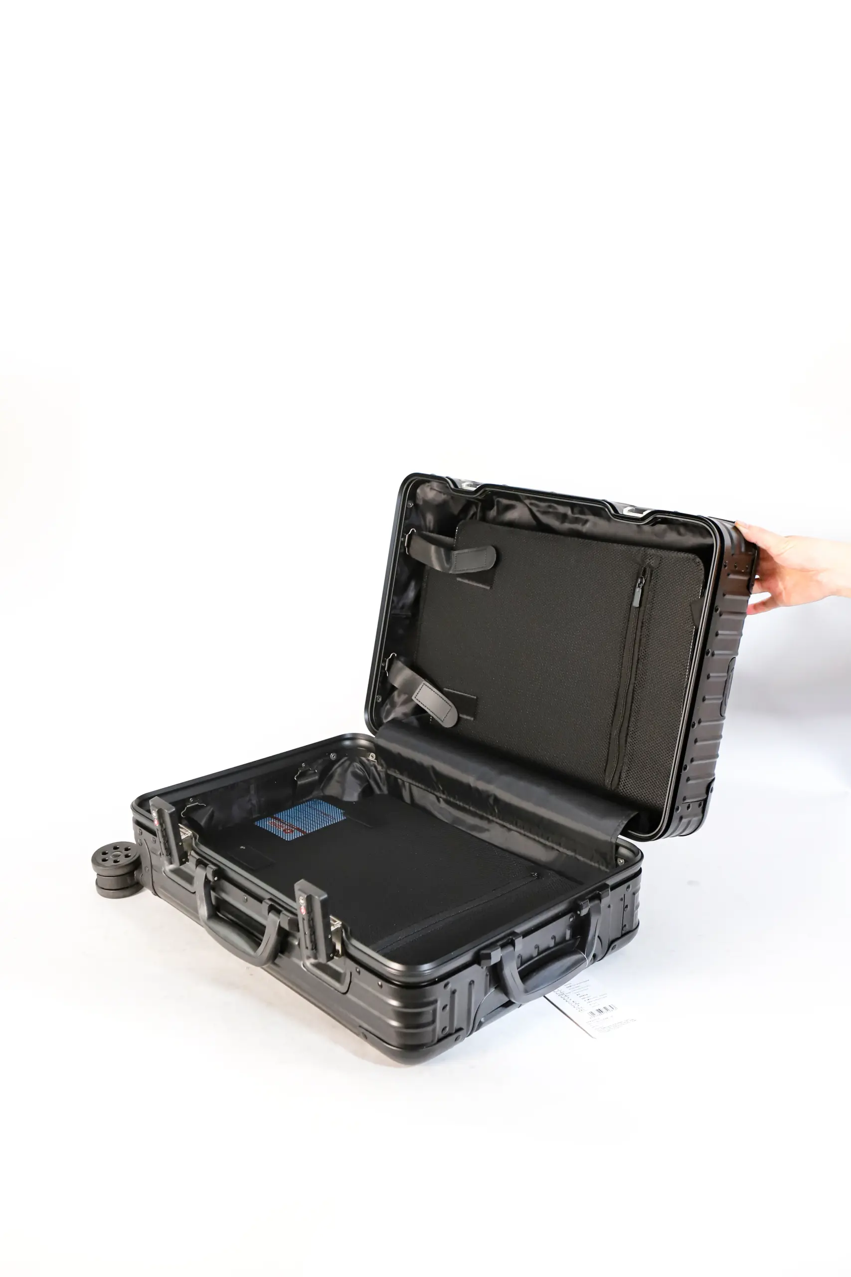 Βαλίτσα καμπίνας Αλουμινίου Newcom N1526/50 Μαύρο