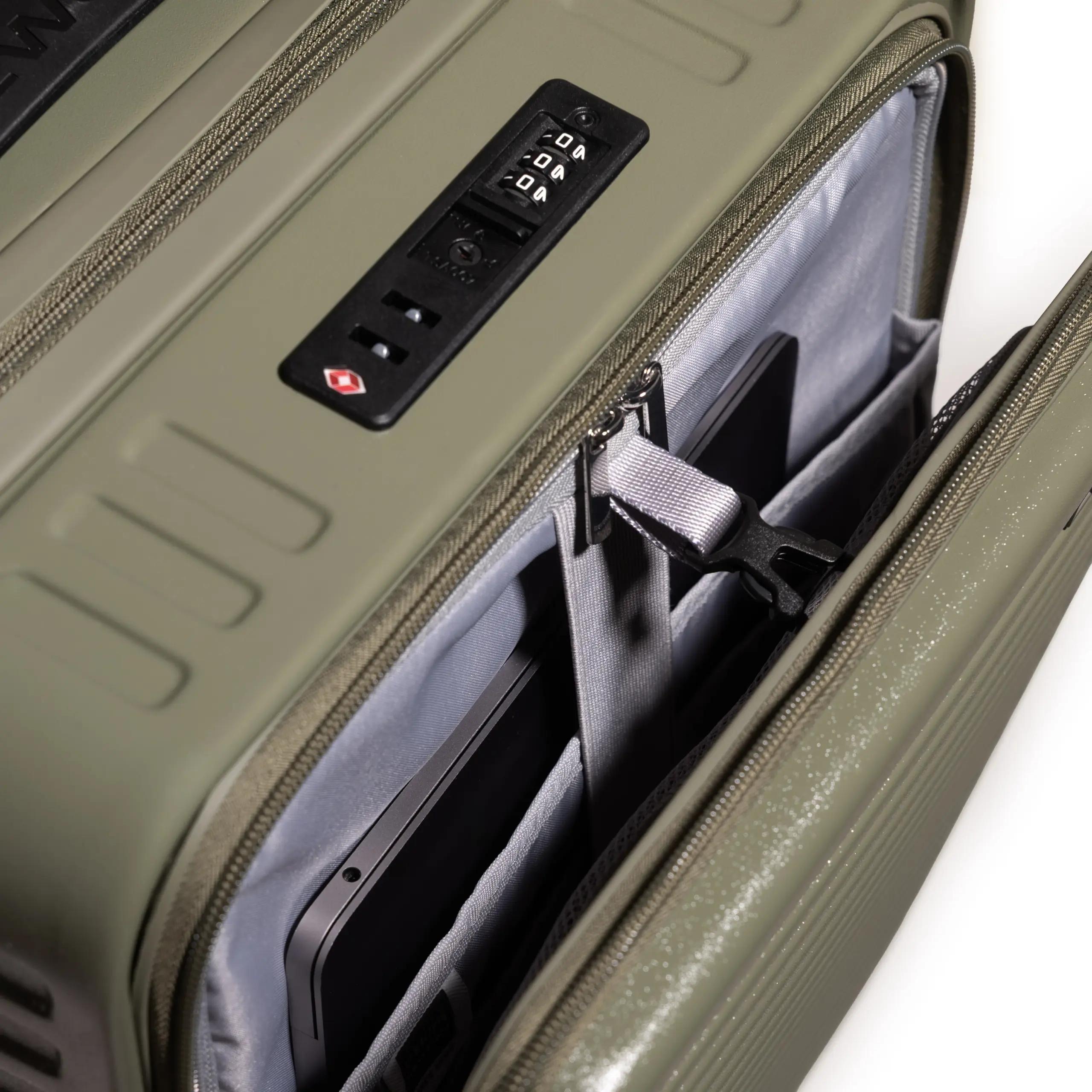 Βαλίτσα καμπίνας Laptop Newcom (ABS+PC) N1605/50 green