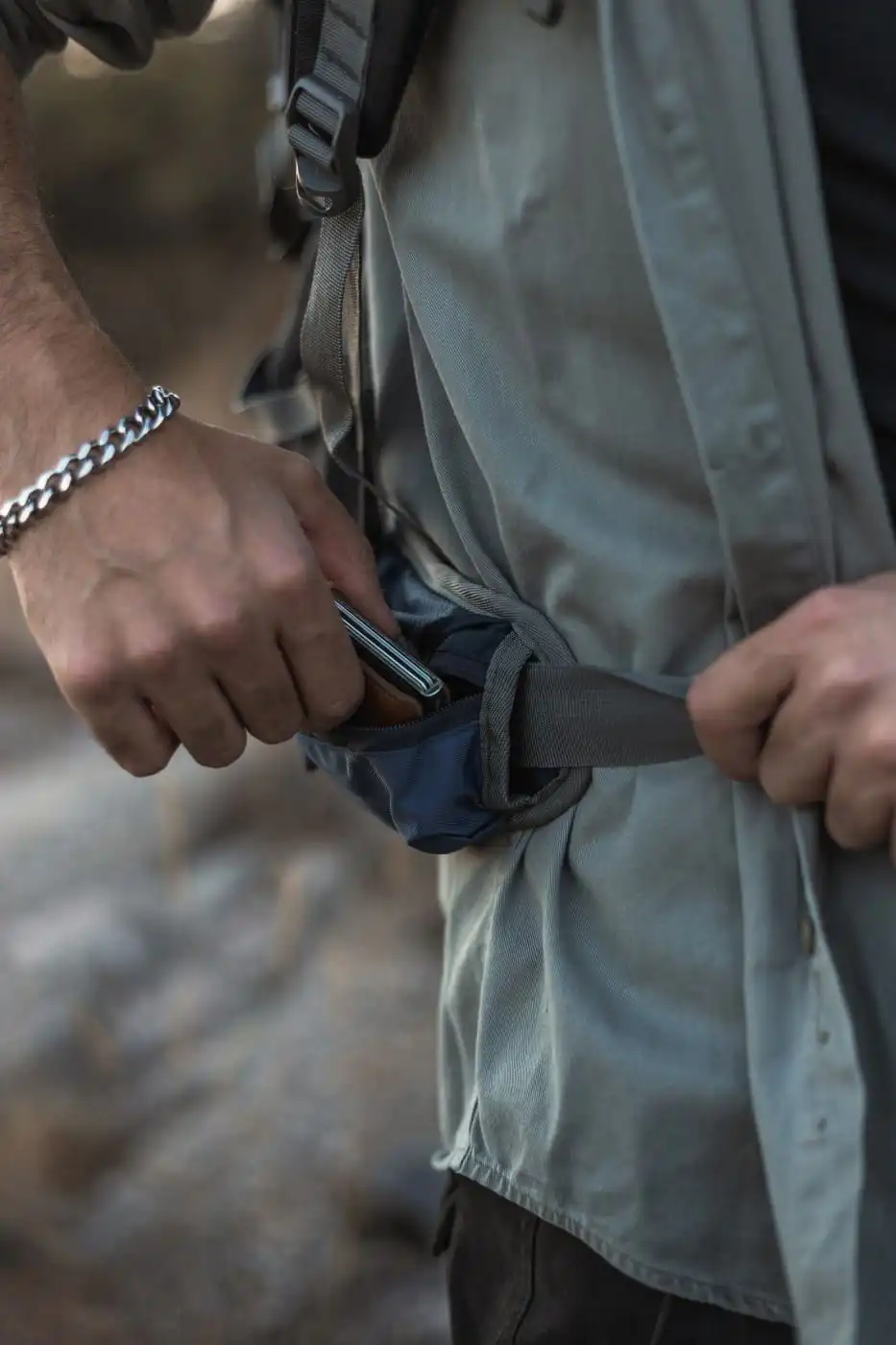 Σακίδιο ορειβατικό Ταξιδιού αδιάβροχο Cardinal 1788 70+5L σκούρο μπλέ