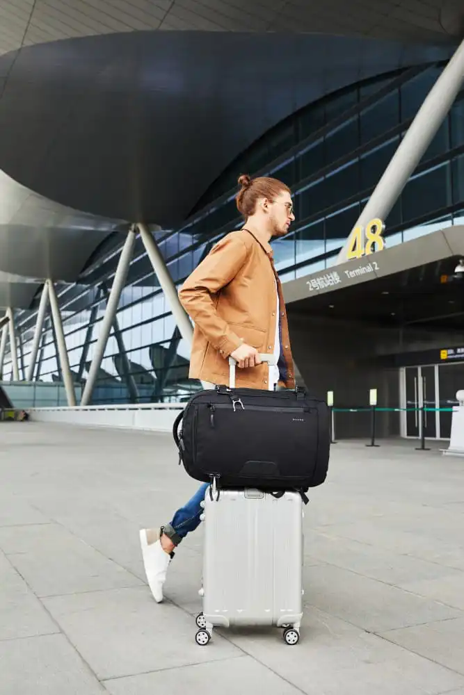 Σακίδιο πλάτης Bange 45 L 17.3" 22039 μαύρο