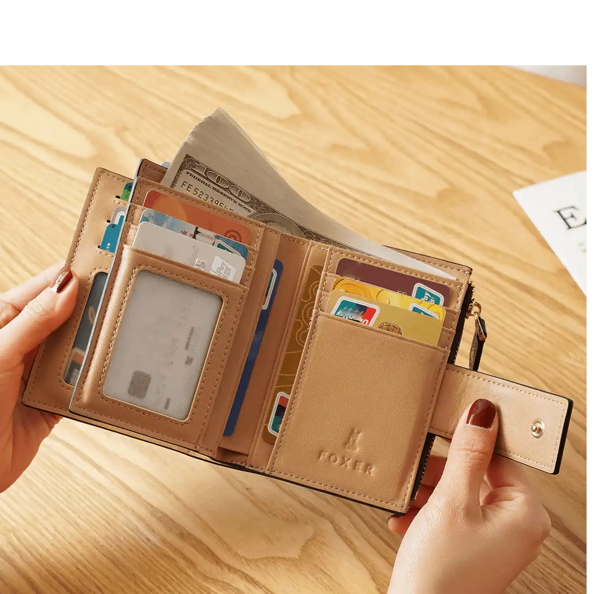 Γυναικείο δερμάτινο PVC πορτοφόλι Foxer 230029F καφέ