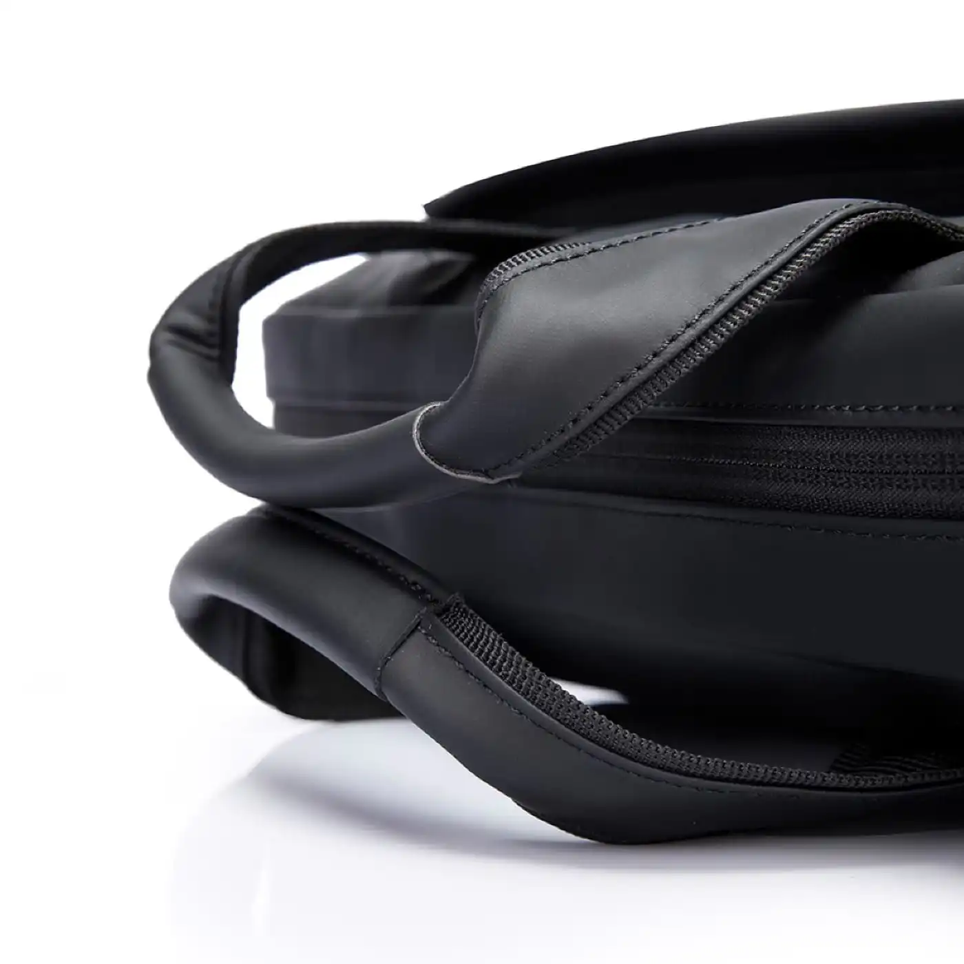 Επαγγελματικός Χαρτοφύλακας 15.6' Bange 2559 μαύρο