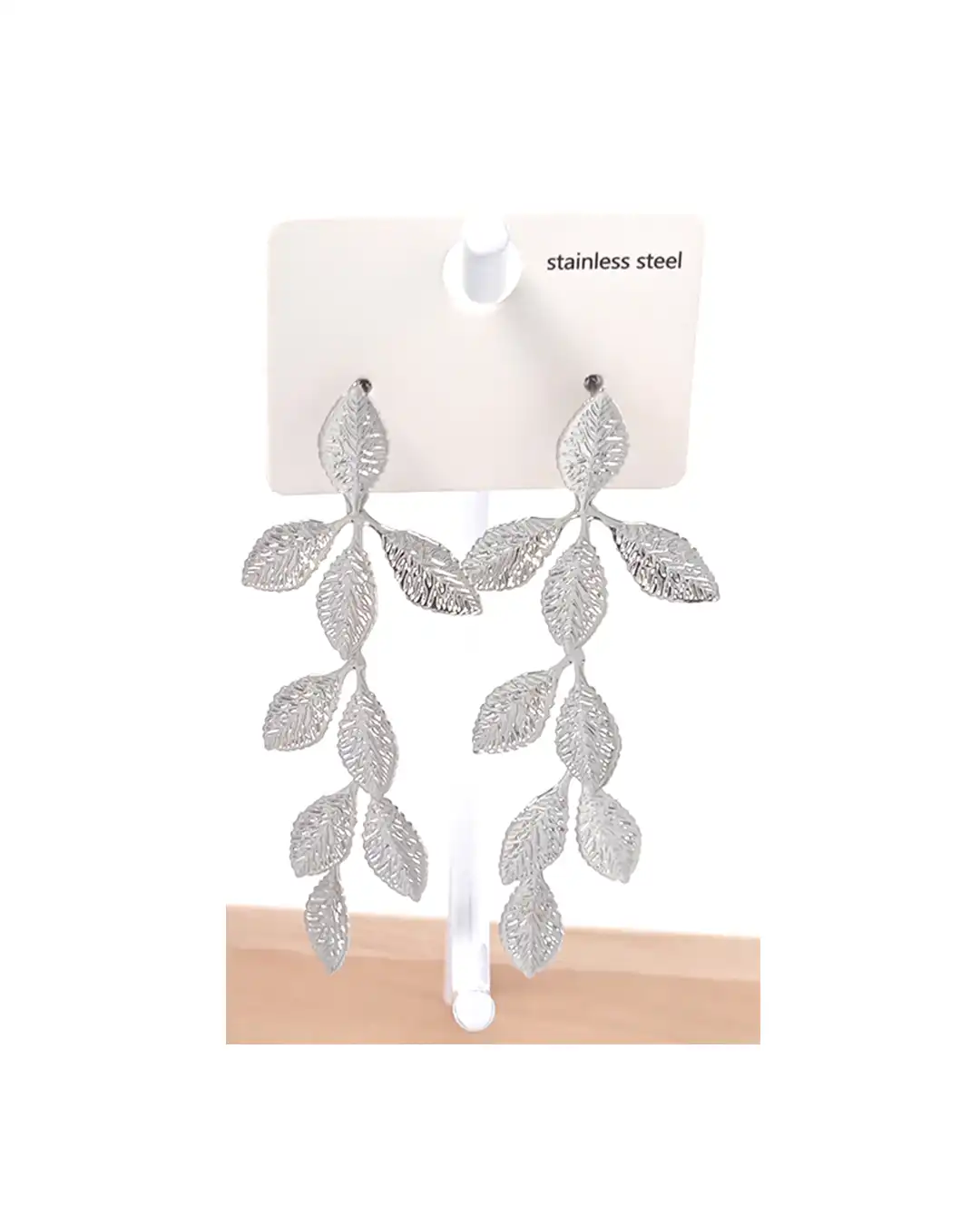 Καρφωτό σκουλαρίκι SB-S021 – Ασημί Καρφωτό σκουλαρίκι SB-S021 – Ασημί