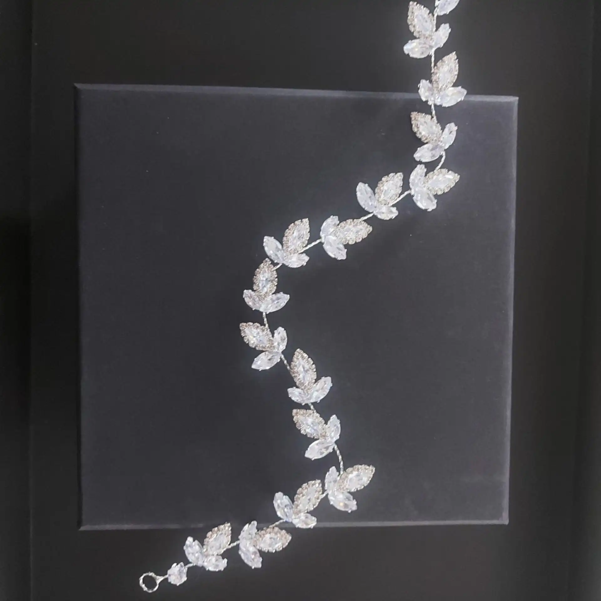 Νυφικό headpiece Zircon 28 cm