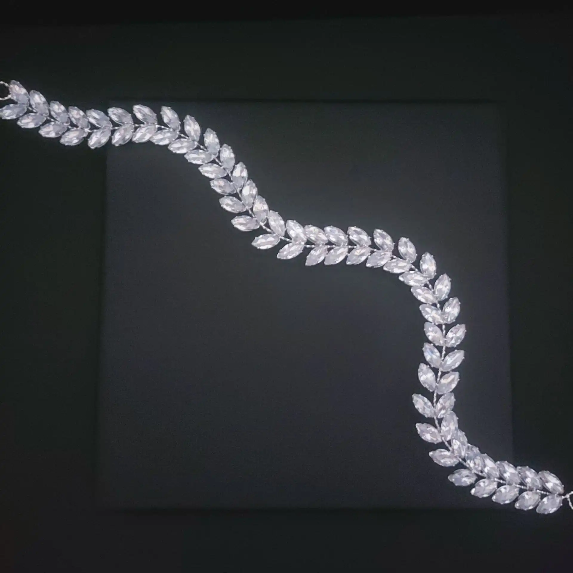 Νυφικό headpiece Zircon 30 cm