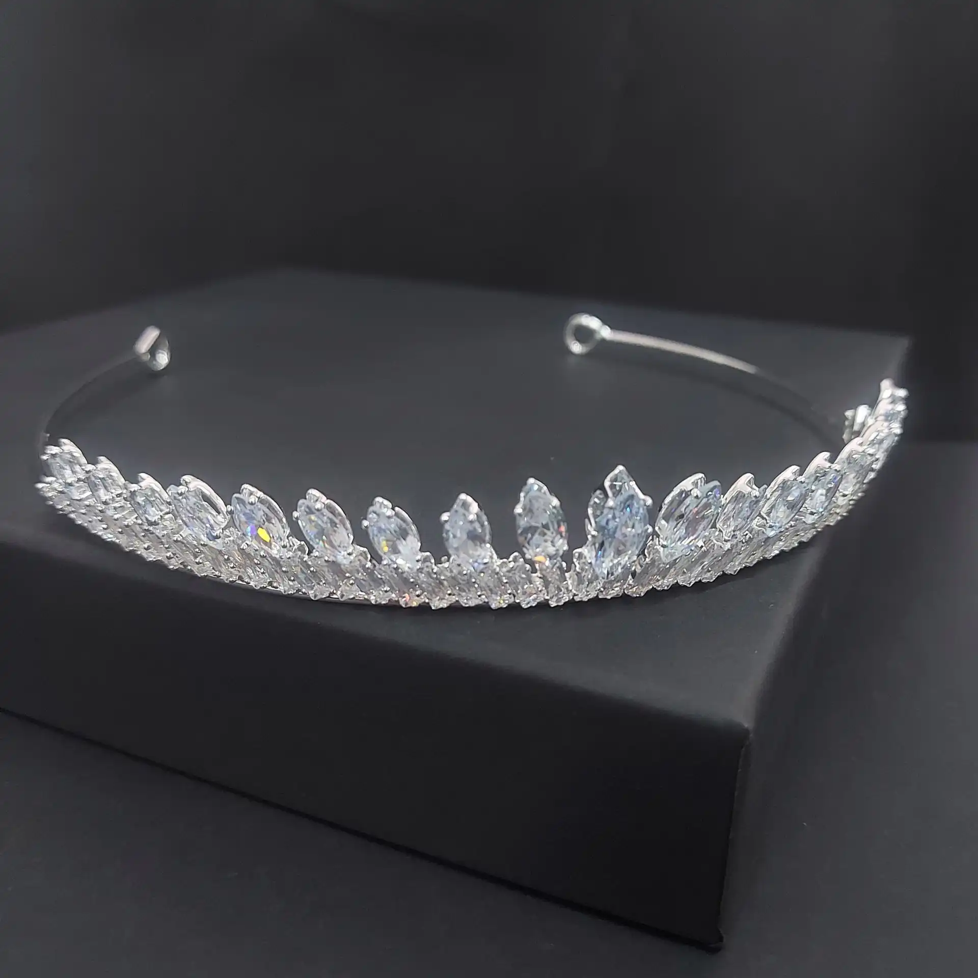 Νυφικό headpiece Zircon 2.2 cm Νυφικό headpiece Zircon 2.2 cm