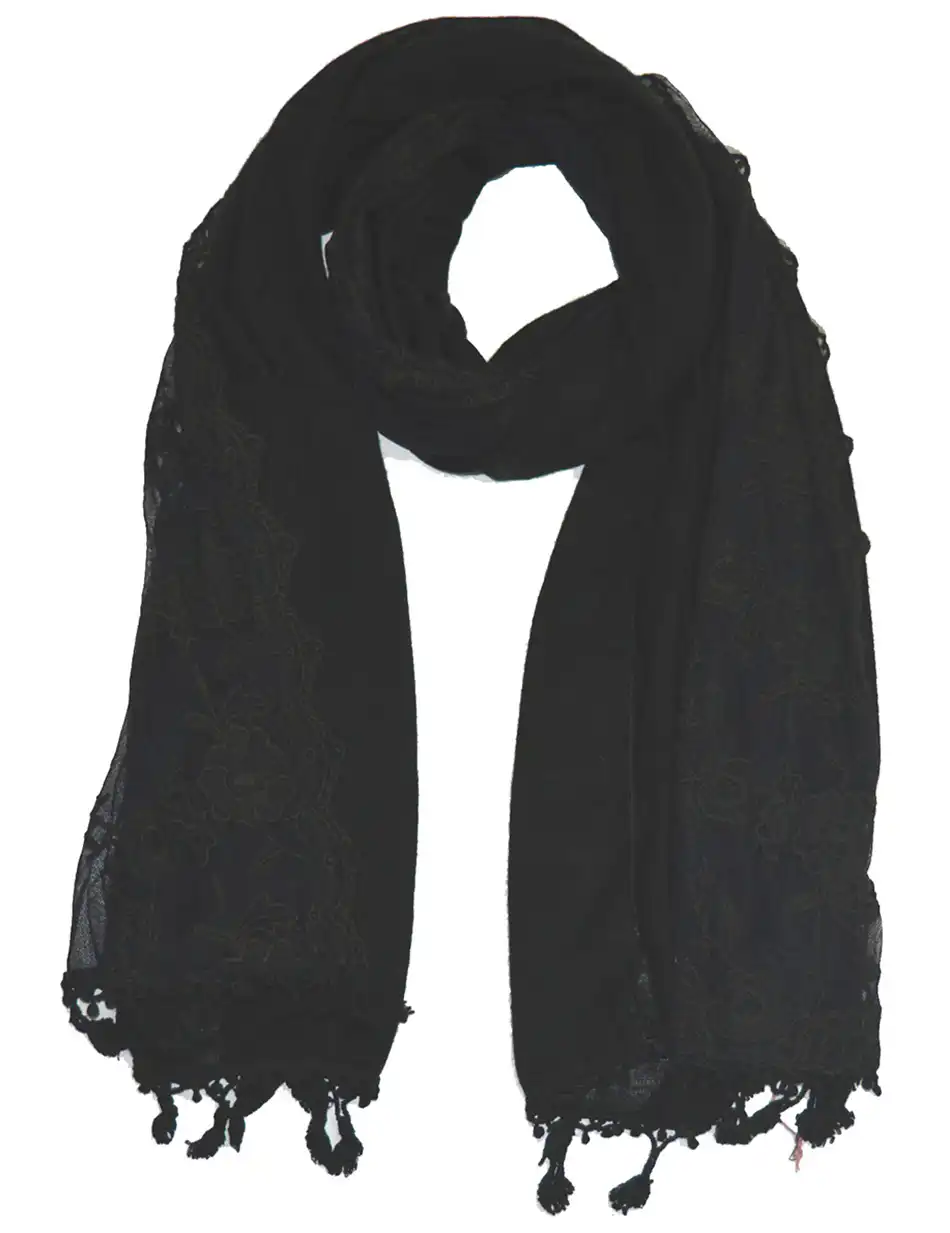 Κασκόλ, λεπτής ύφανσης, με κεντημένο τούλι 34-501-005 BLACK Κασκόλ, λεπτής ύφανσης, με κεντημένο τούλι 34-501-005 BLACK