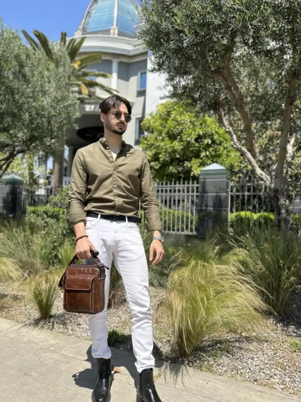 Δερμάτινο τσαντάκι ώμου Cardinal καφέ 369