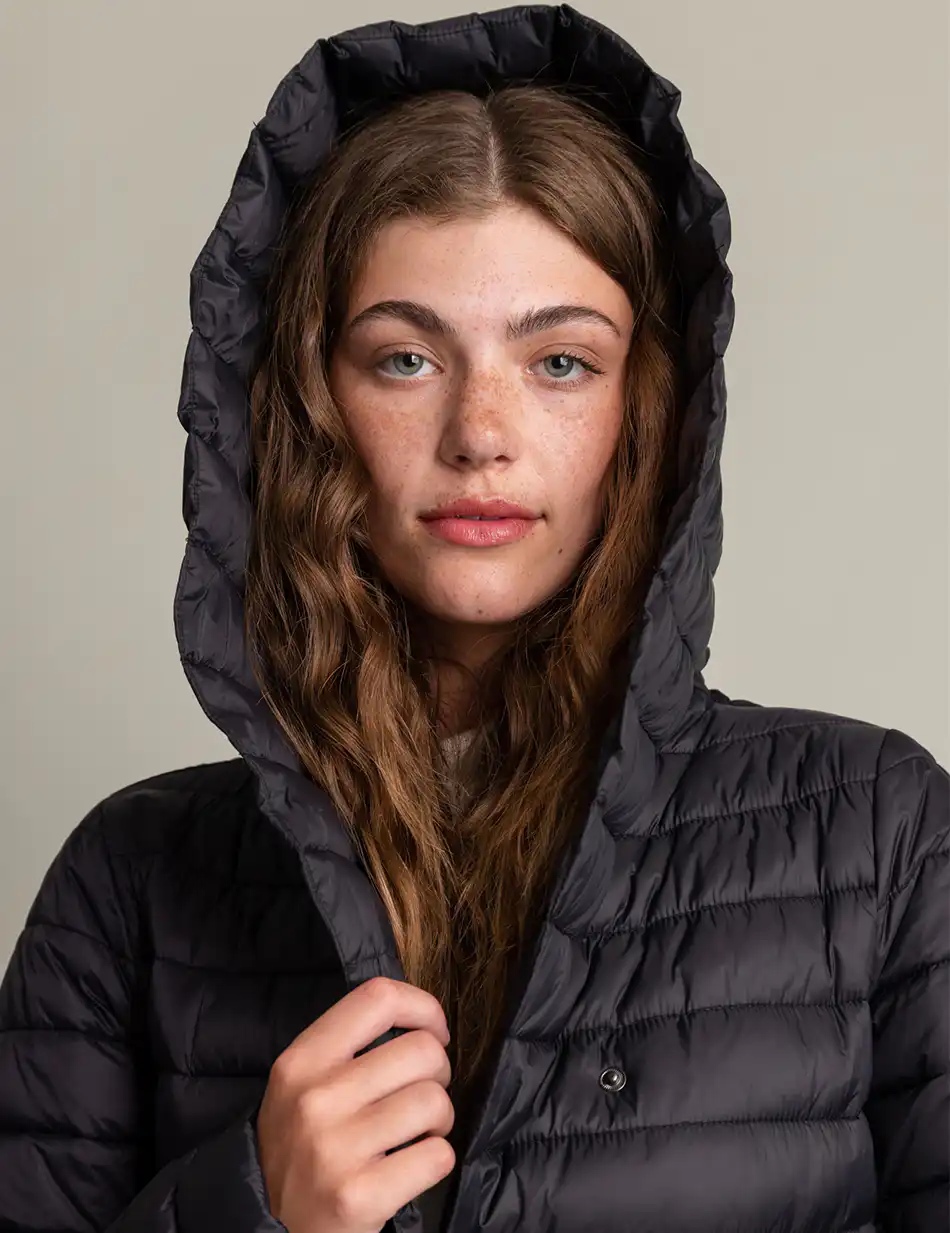 Biston fashion γυναικείο μακρύ μπουφάν με ενσωματωμένη κουκούλα 50-101-062 BLACK