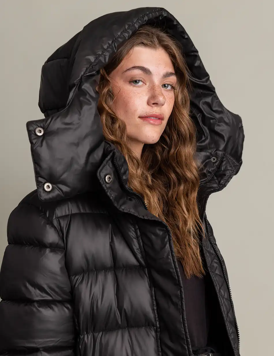 Biston fashion γυναικείο μακρύ μπουφάν με αποσπώμενη κουκούλα 50-101-111 BLACK