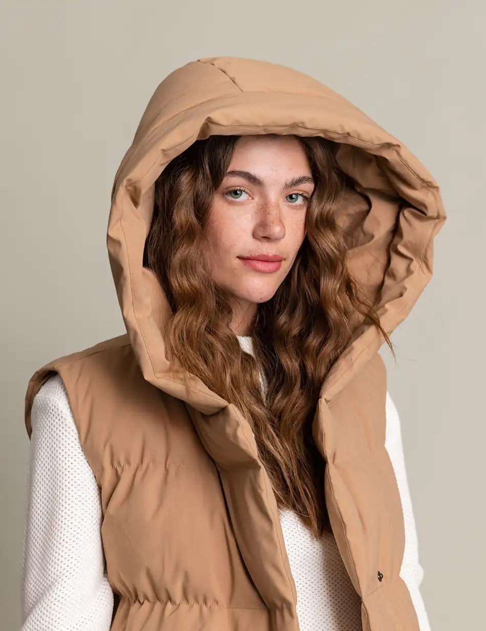 Biston fashion γυναικείο μακρύ αμάνικο μπουφάν με ενσωματωμένη κουκούλα 50-102-010 CAMEL