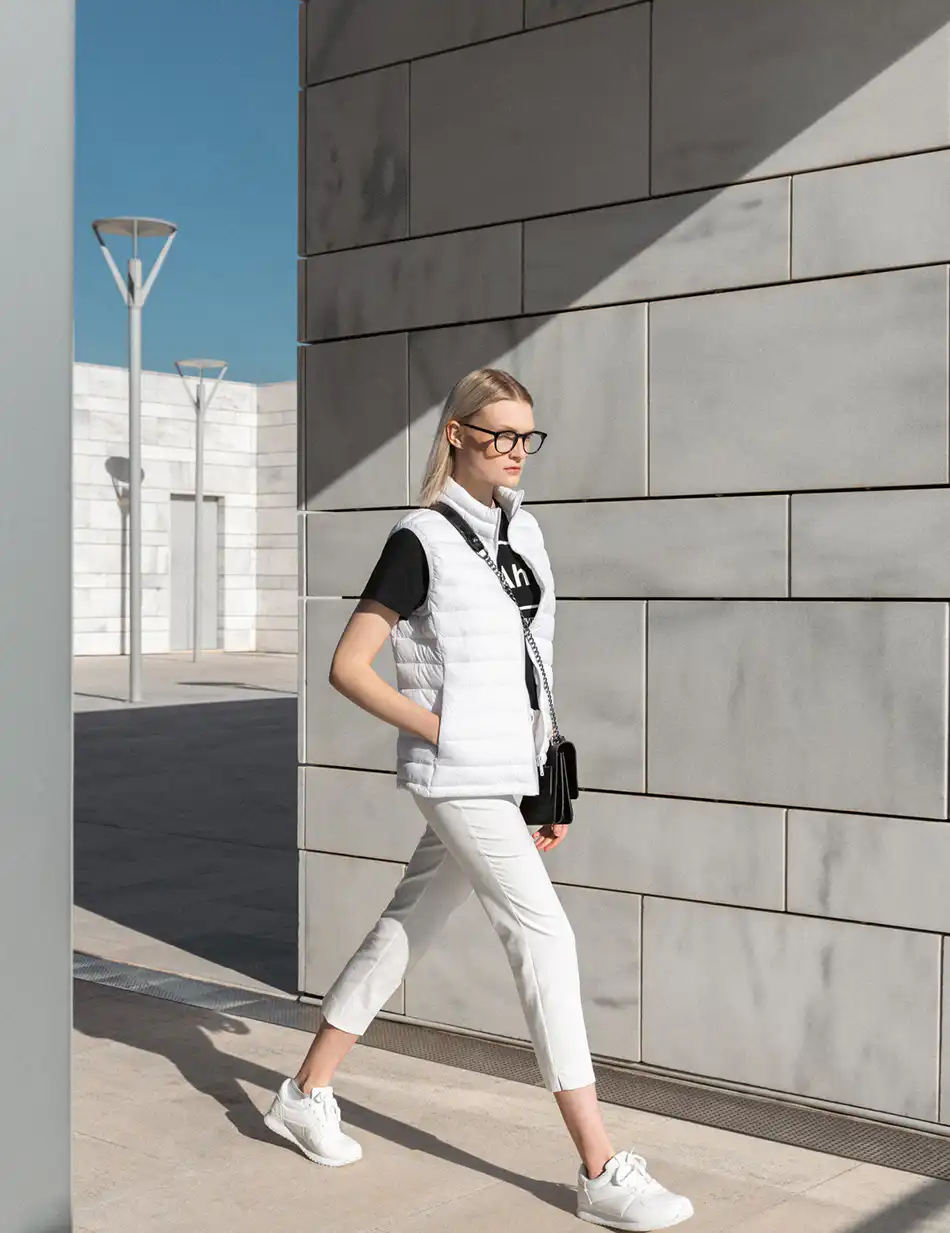 Biston fashion γυναικείο αμάνικο με γιακά 51-102-001 WHITE