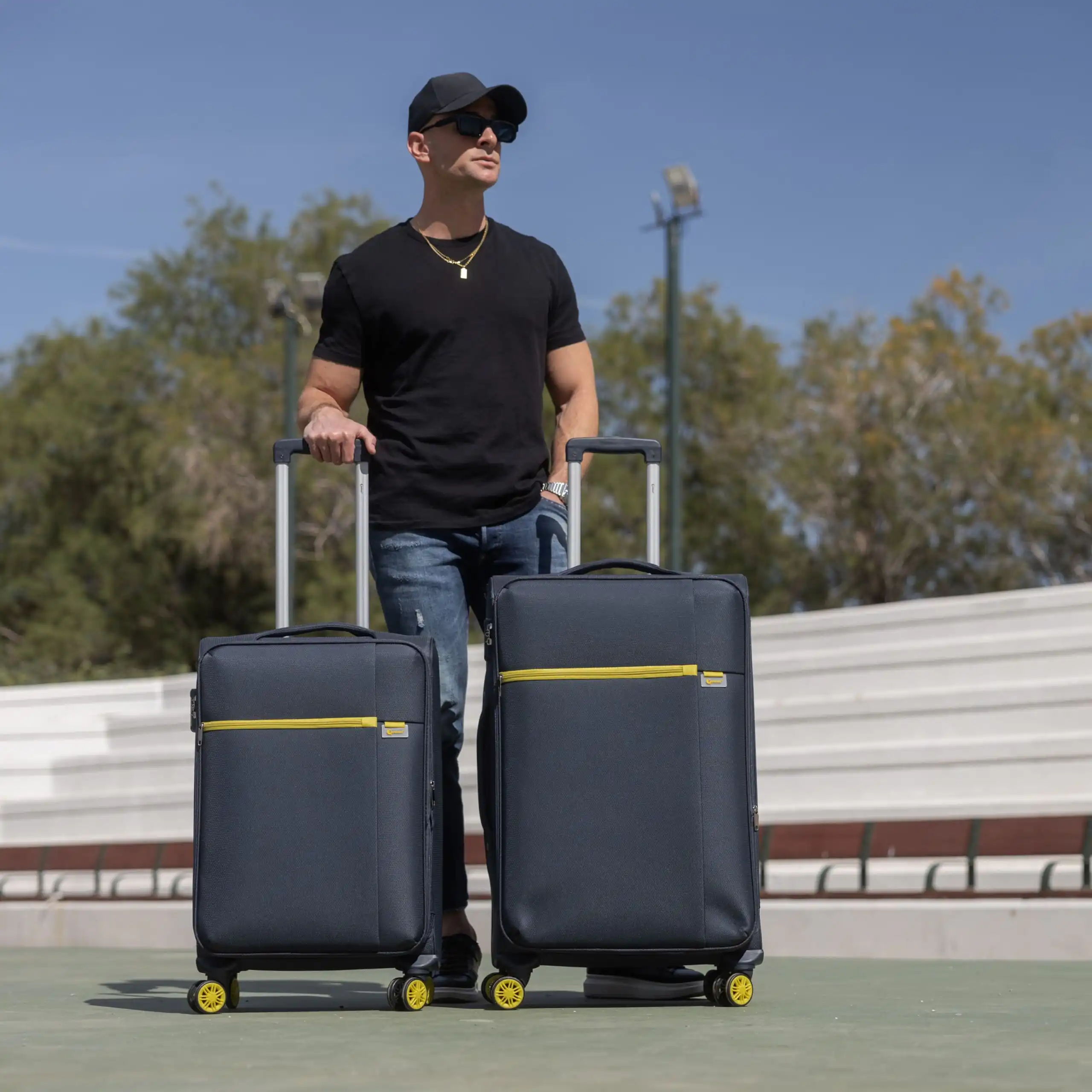 Βαλίτσα trolley Oblivion Cardinal μεσαία μεγάλη 5100 60/70cm σκούρο μπλέ