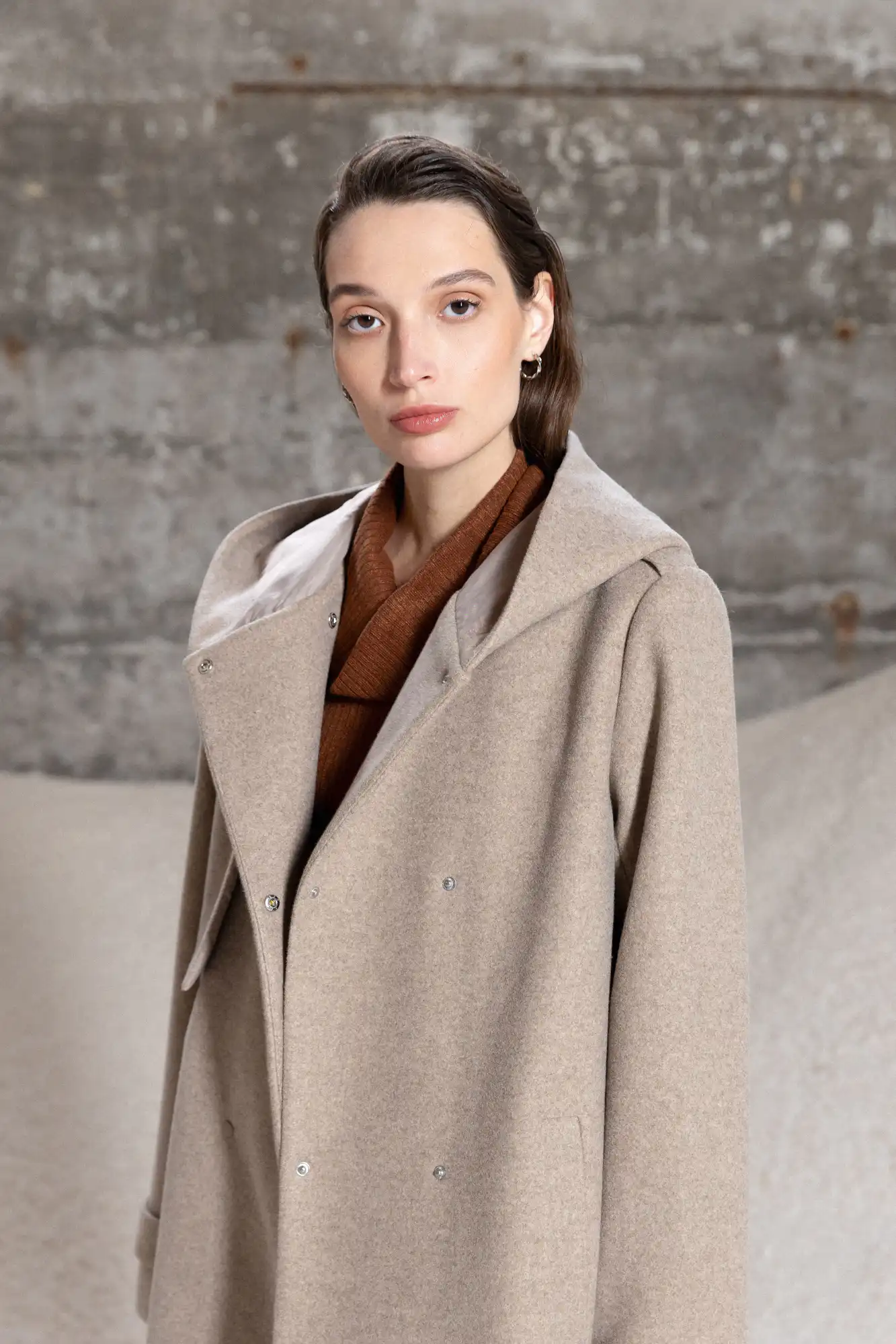 Splendid fashion γυναικείο μακρύ πανωφόρι με ενσωματωμένη κουκούλα 52-101-008 BEIGE