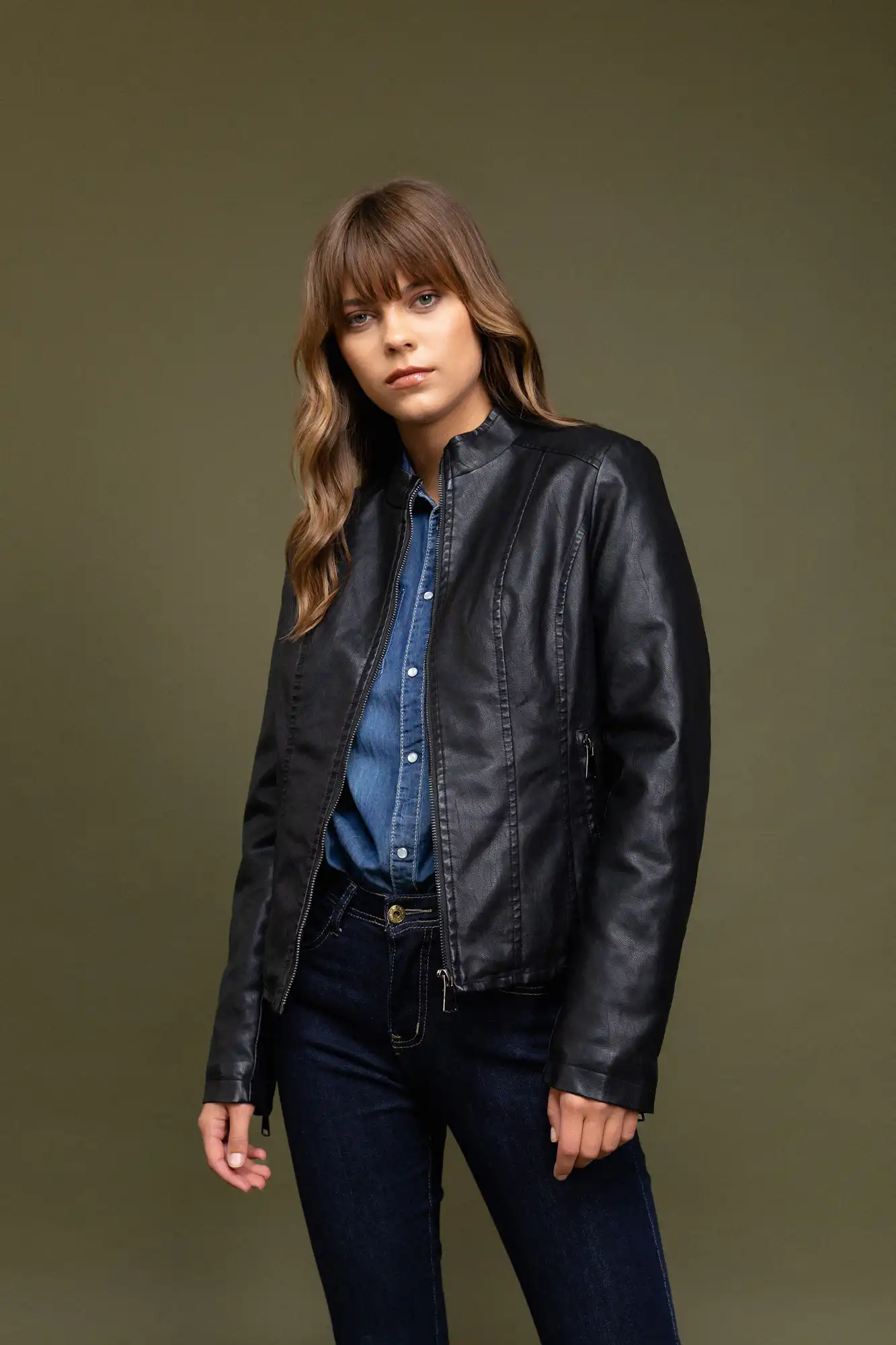 Biston fashion γυναικείο κοντό πανωφόρι από συνθετική δερματίνη 52-101-027 BLACK