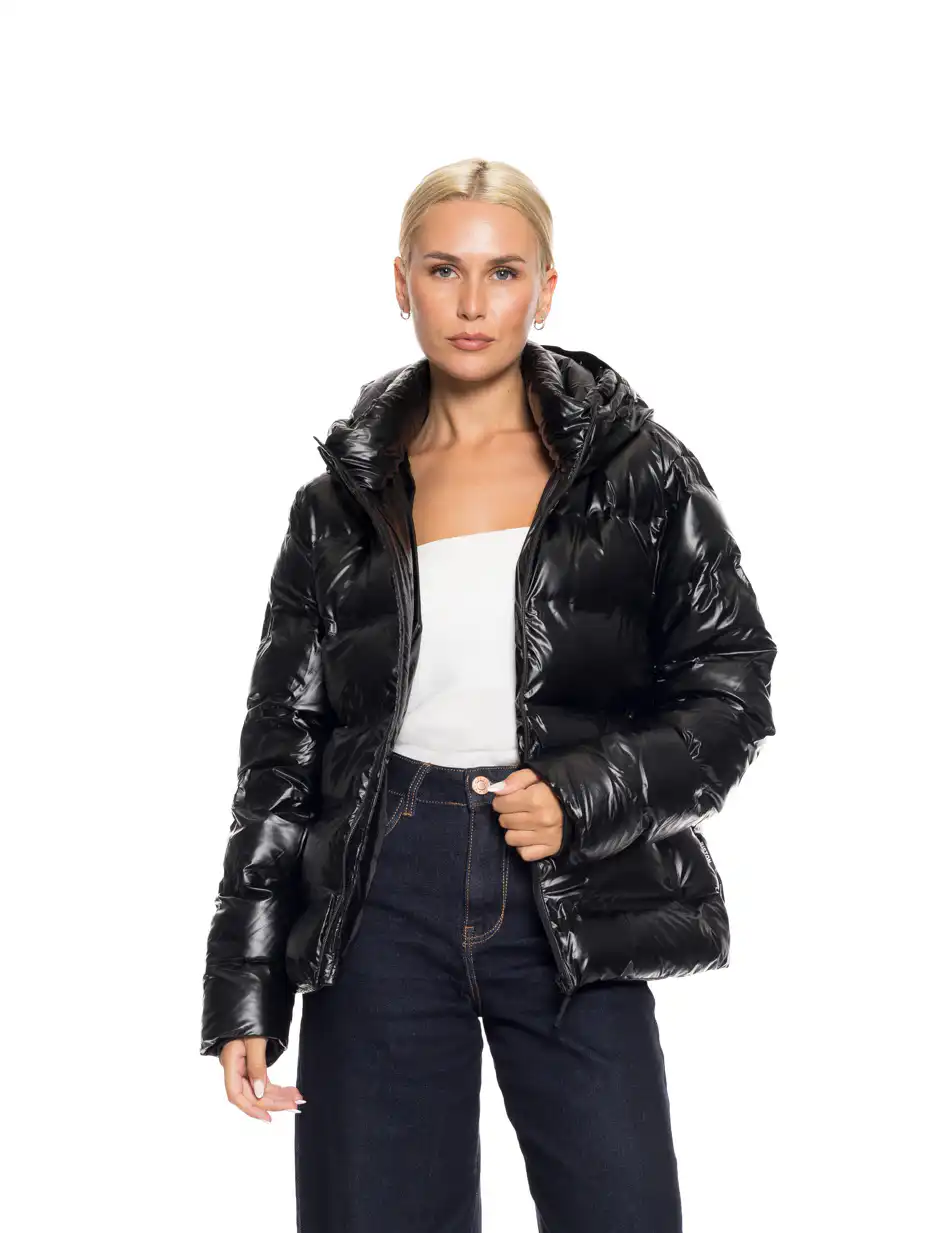 Biston fashion γυναικείο κοντό μπουφάν με κουκούλα 52-101-071 BLACK