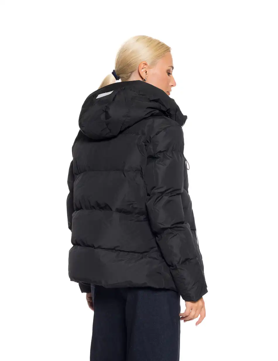 Biston fashion γυναικείο κοντό μπουφάν με ενσωματωμένη κουκούλα 52-101-072 BLACK