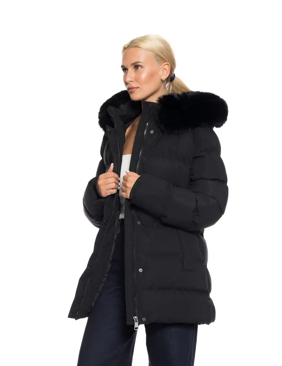 Biston fashion γυναικείο κοντό μπουφάν με αποσπώμενη κουκούλα 52-101-099 BLACK