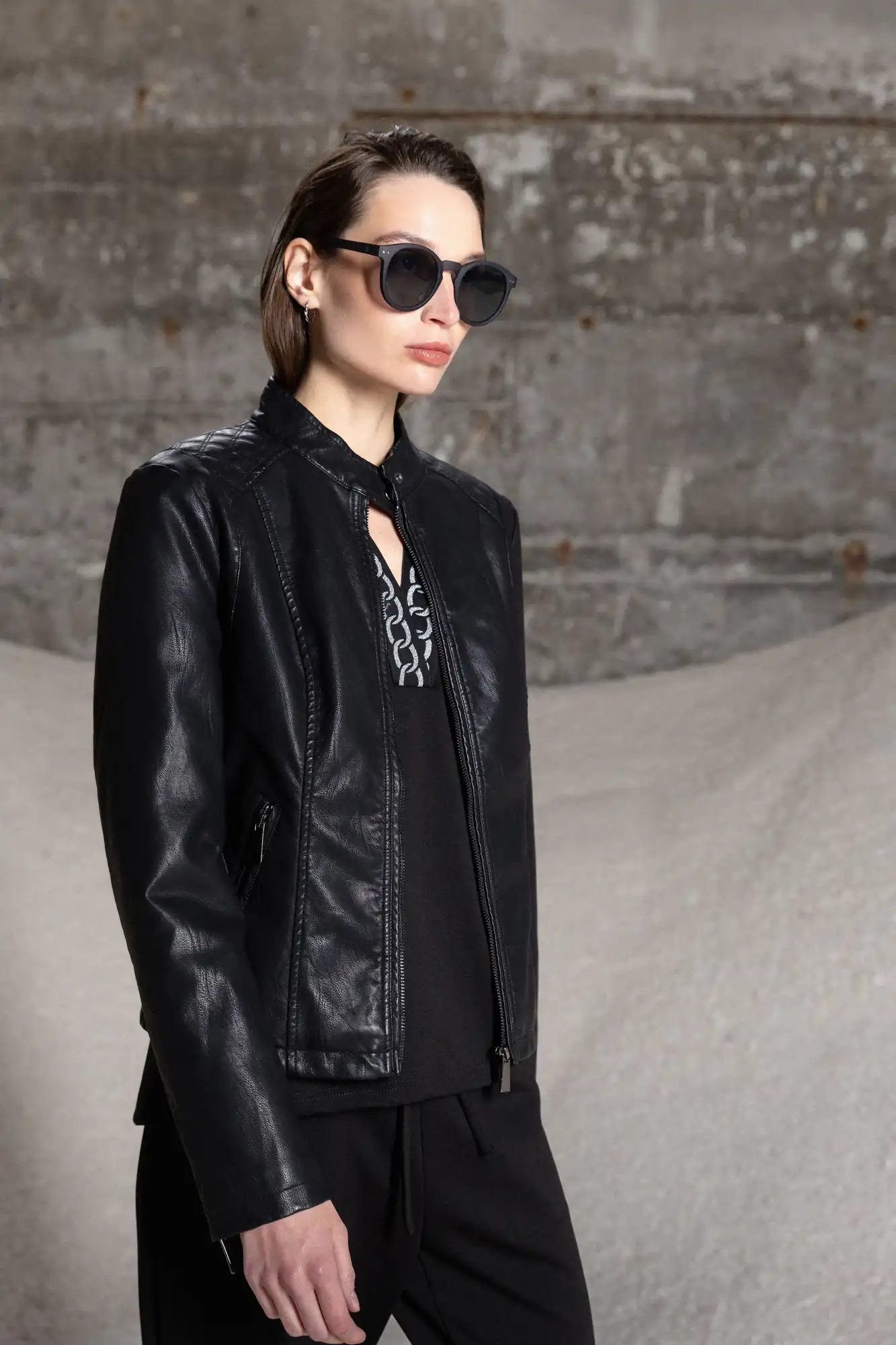 Splendid fashion γυναικείο κοντό πανωφόρι από συνθετική δερματίνη 52-101-107 BLACK