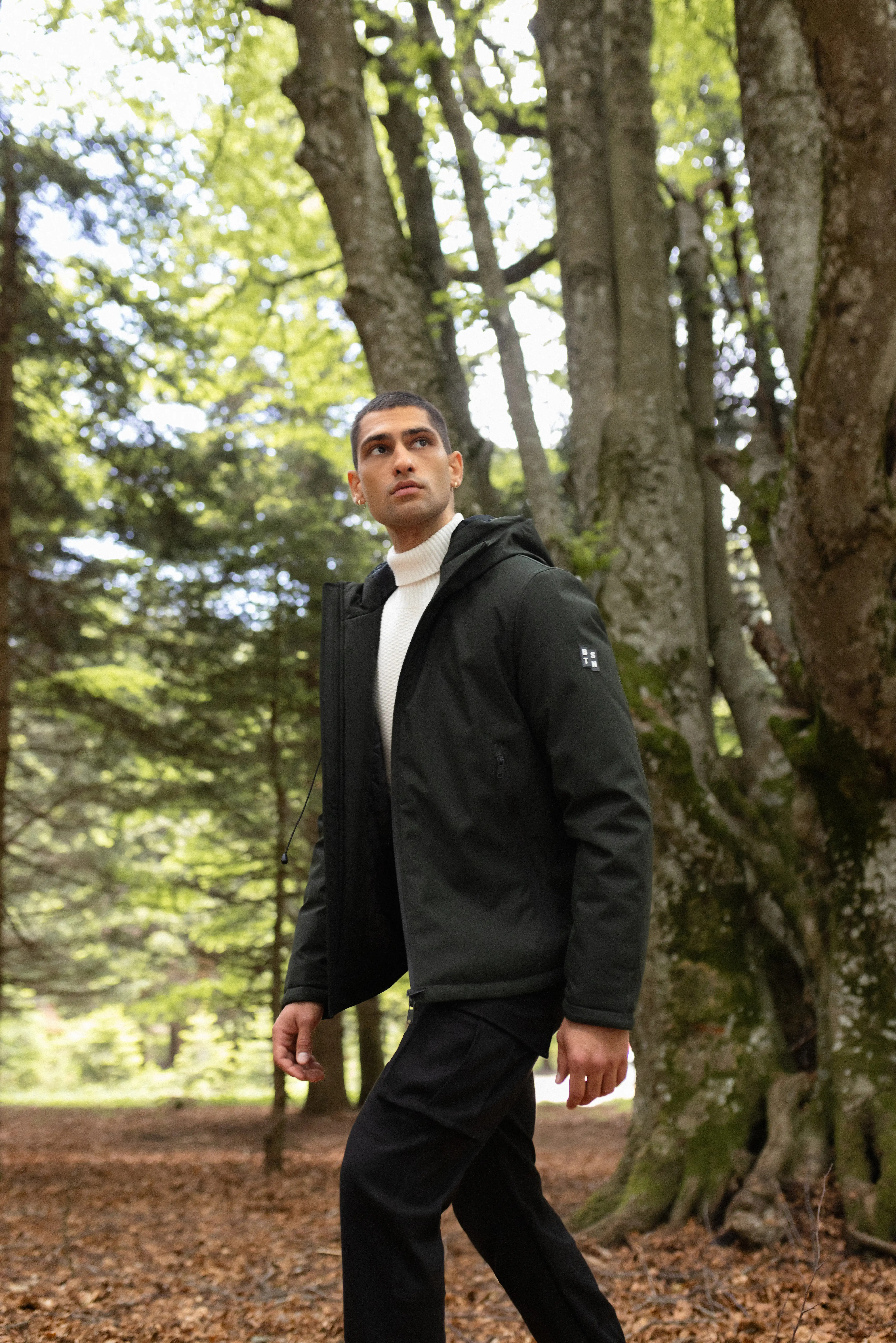 Biston fashion ανδρικό κοντό μπουφάν με ενσωματωμένη κουκούλα 52-201-017 DK GREEN