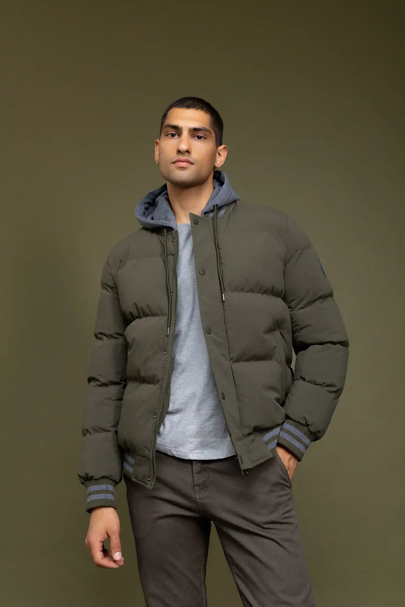 Biston fashion ανδρικό bomber μπουφάν με αποσπώμενη κουκούλα 52-201-040 KHAKI