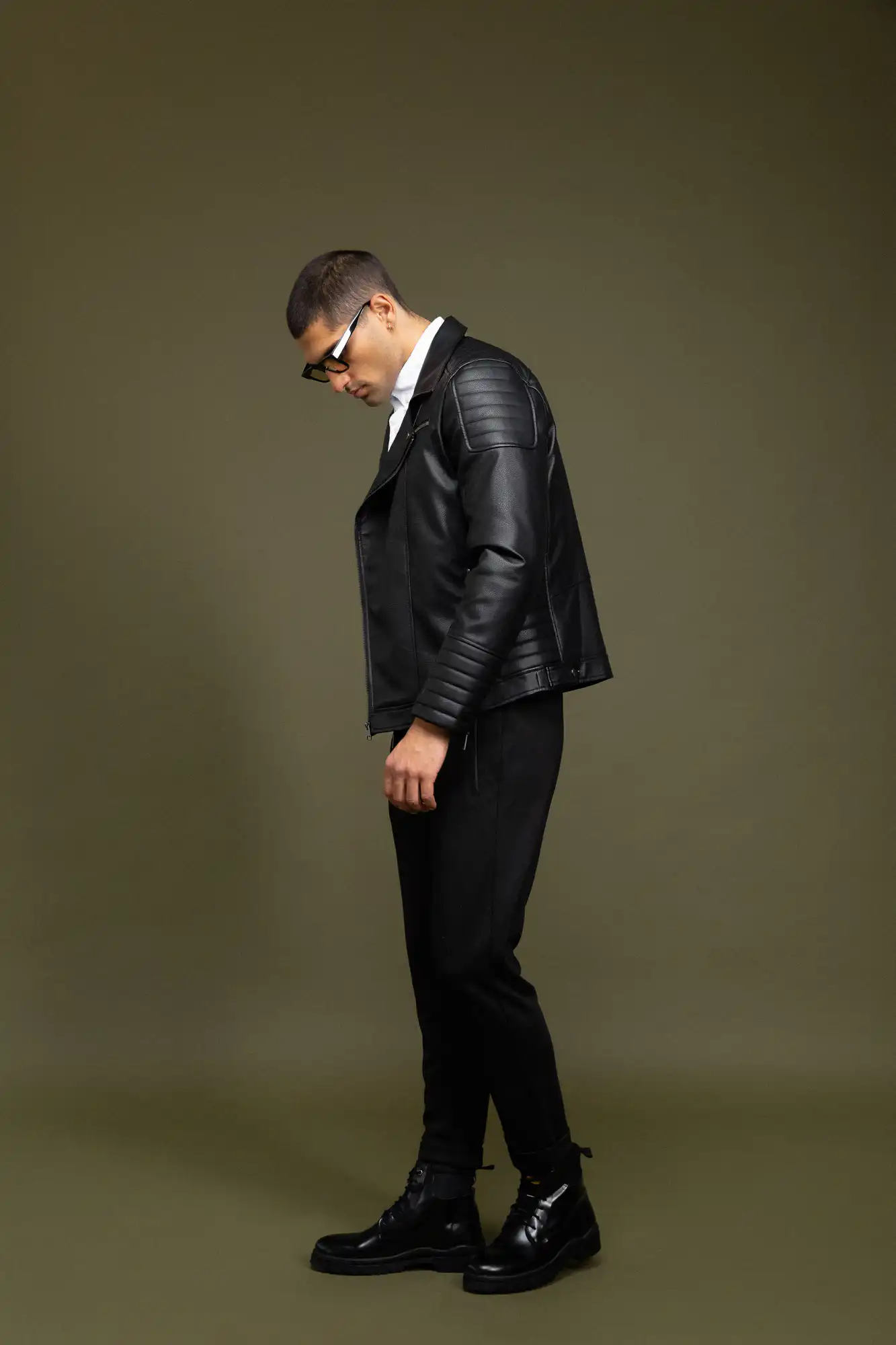 Biston Ανδρικό κοντό πανωφόρι από συνθετική δερματίνη 52-201-044 BLACK