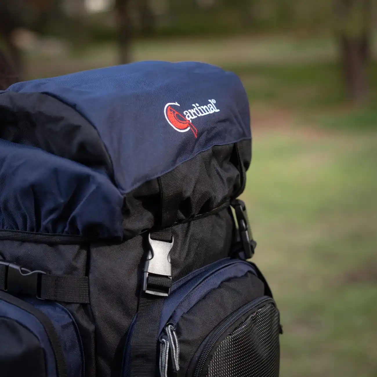 Σακίδιο πεζοπορίας Cardinal αδιάβροχο Daypack 60L 521 μπλέ