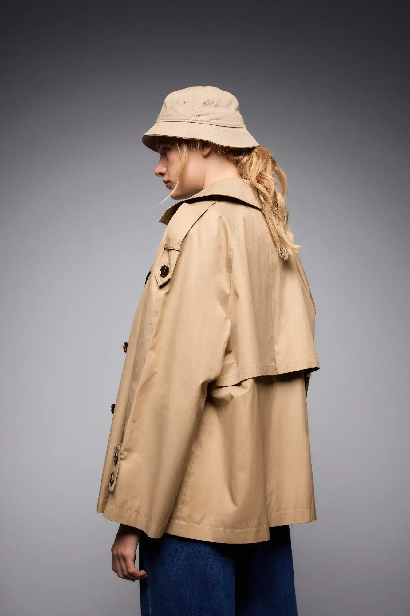 S' Γυναικεία κοντή καμπαρντίνα 53-101-004 DK BEIGE