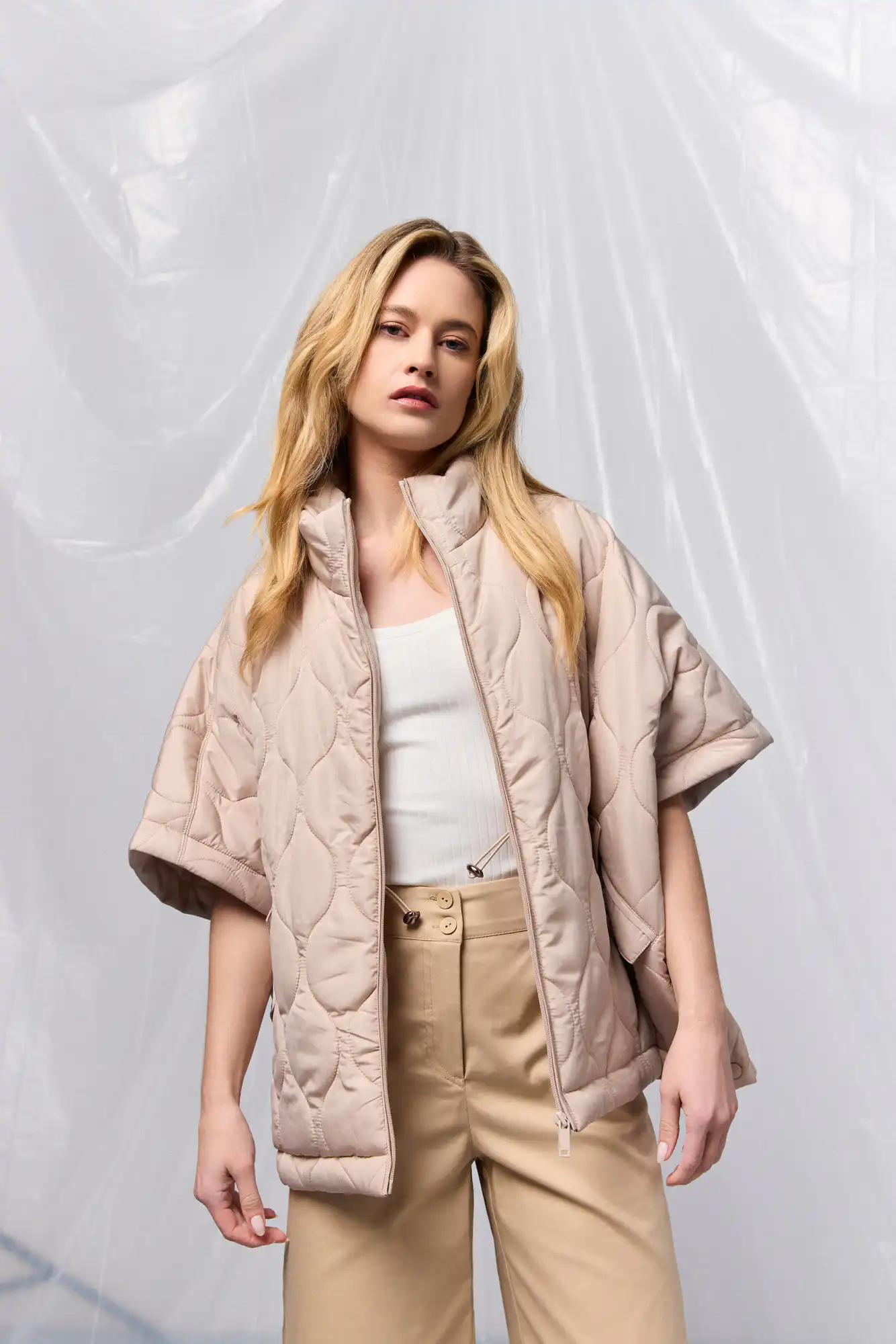 B' Γυναικείο μπουφάν τύπου πόντσο 53-101-024 BEIGE