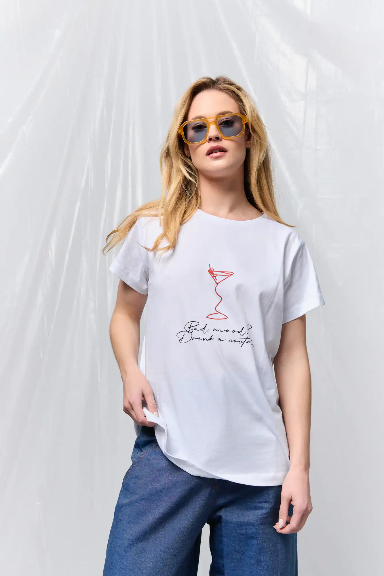 B' Γυναικείο t-shirt με τύπωμα ''RED COCTAIL'' 53-106-008 WHITE