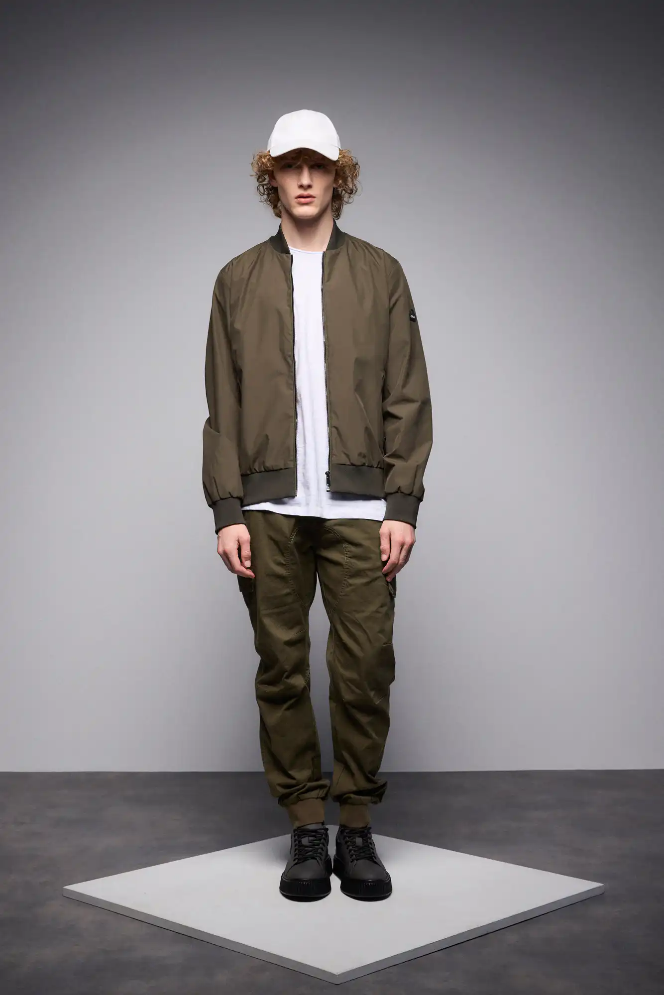 S' Ανδρικό κοντό πανωφόρι 53-201-026 GREEN