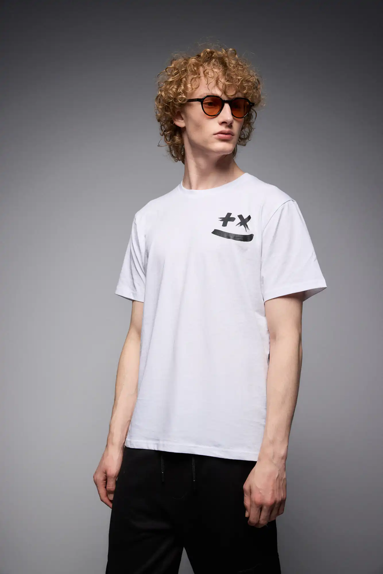 S' Ανδρικό μπλουζάκι με μικρό τύπωμα 53-206-005 WHITE