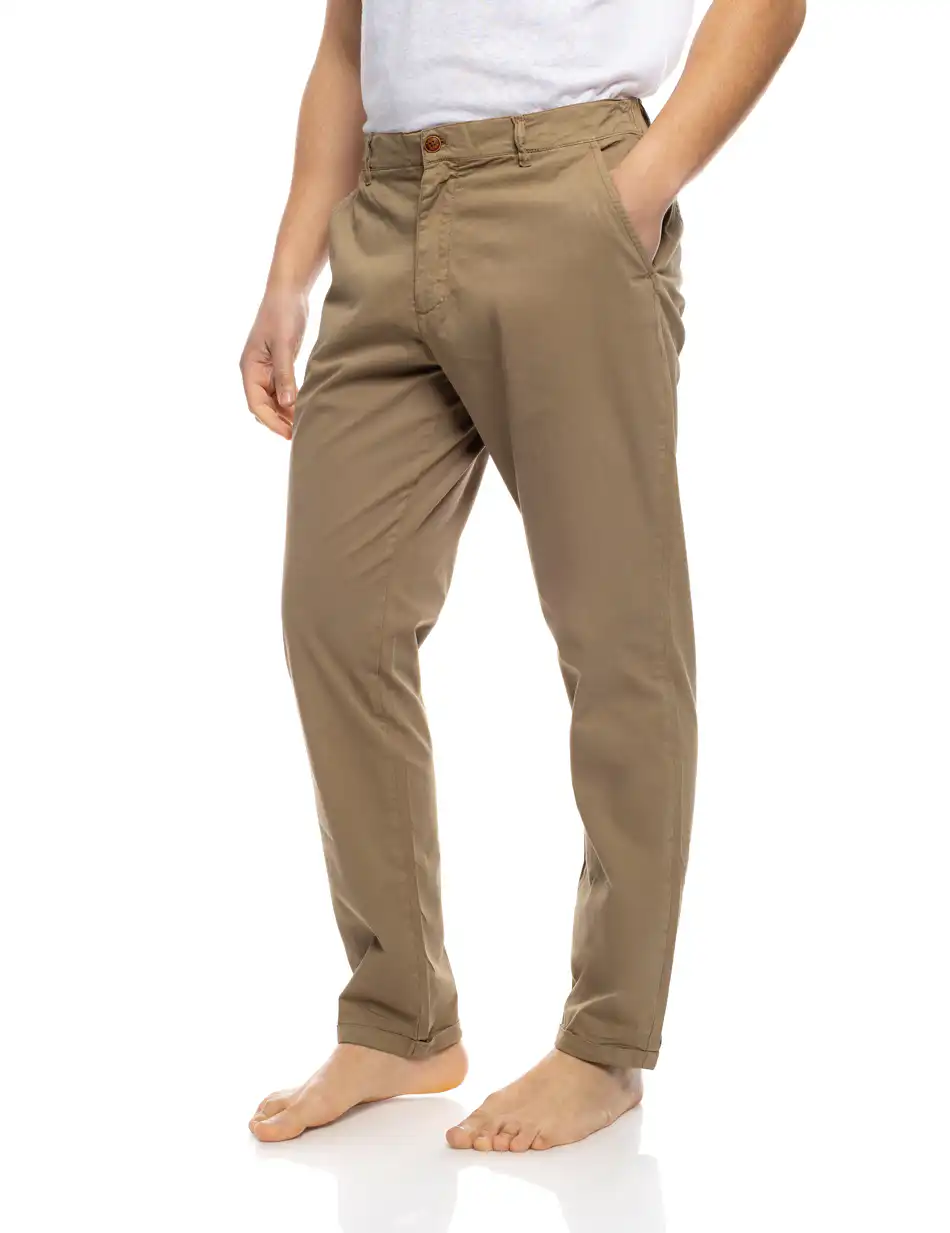 B' Ανδρικό παντελόνι chinos με πίσω ελαστικό ζωνάρι 53-241-003 DK BEIGE