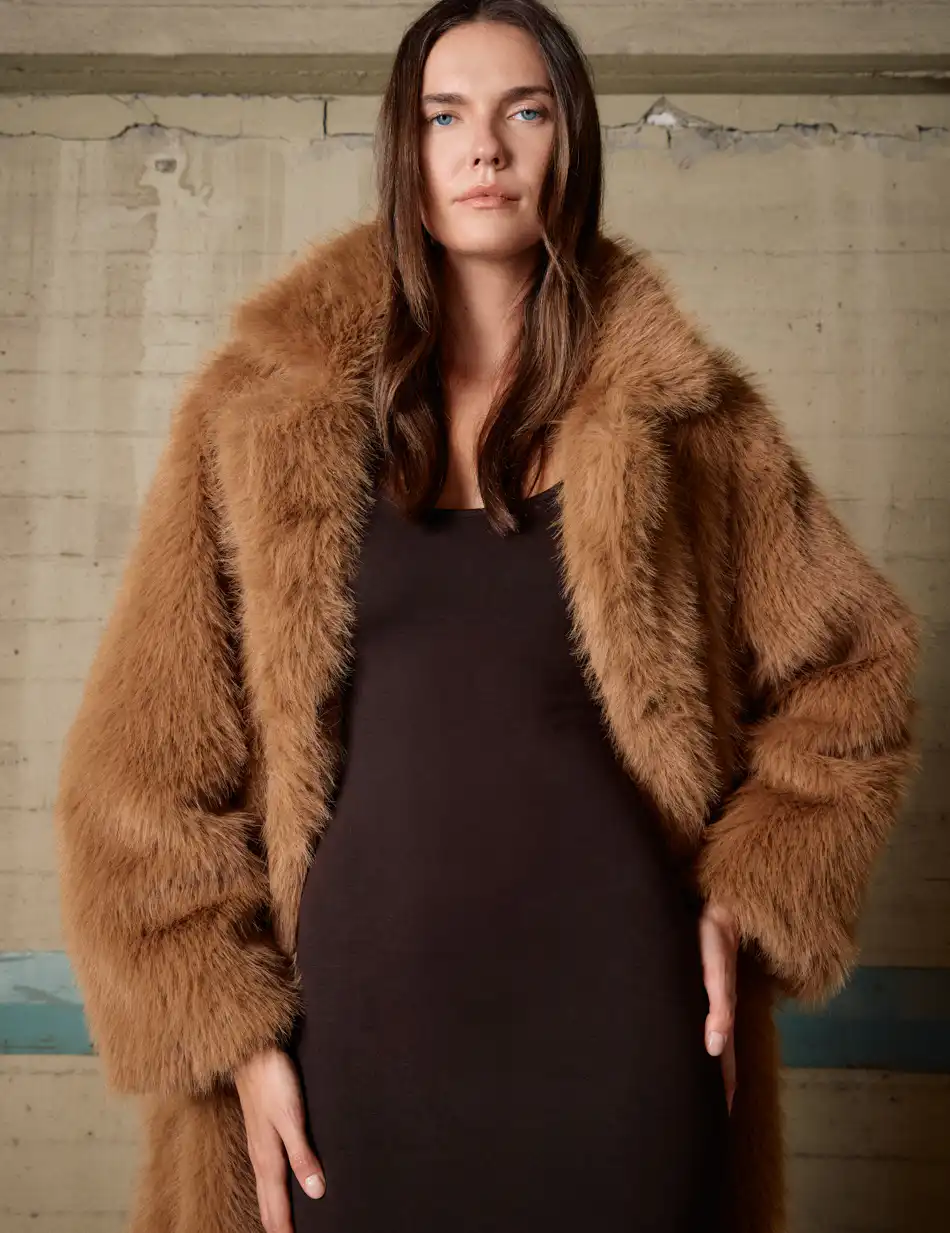 Biston Γυναικείο μακρύ πανωφόρι από συνθετική γούνα 54-101-056 LT BROWN