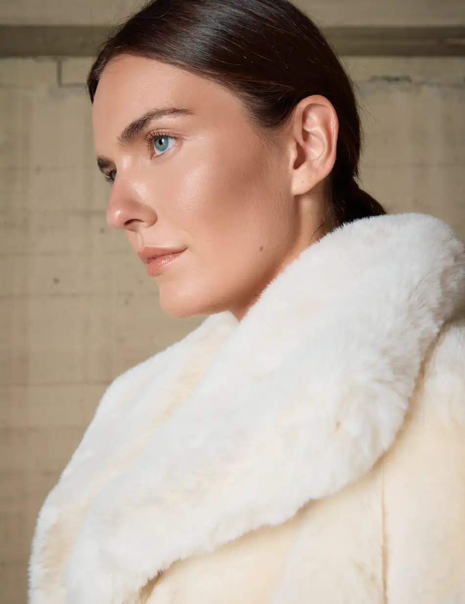 Biston Γυναικείο κοντό πανωφόρι σπο συνθετική γούνα 54-101-057 OFF WHITE