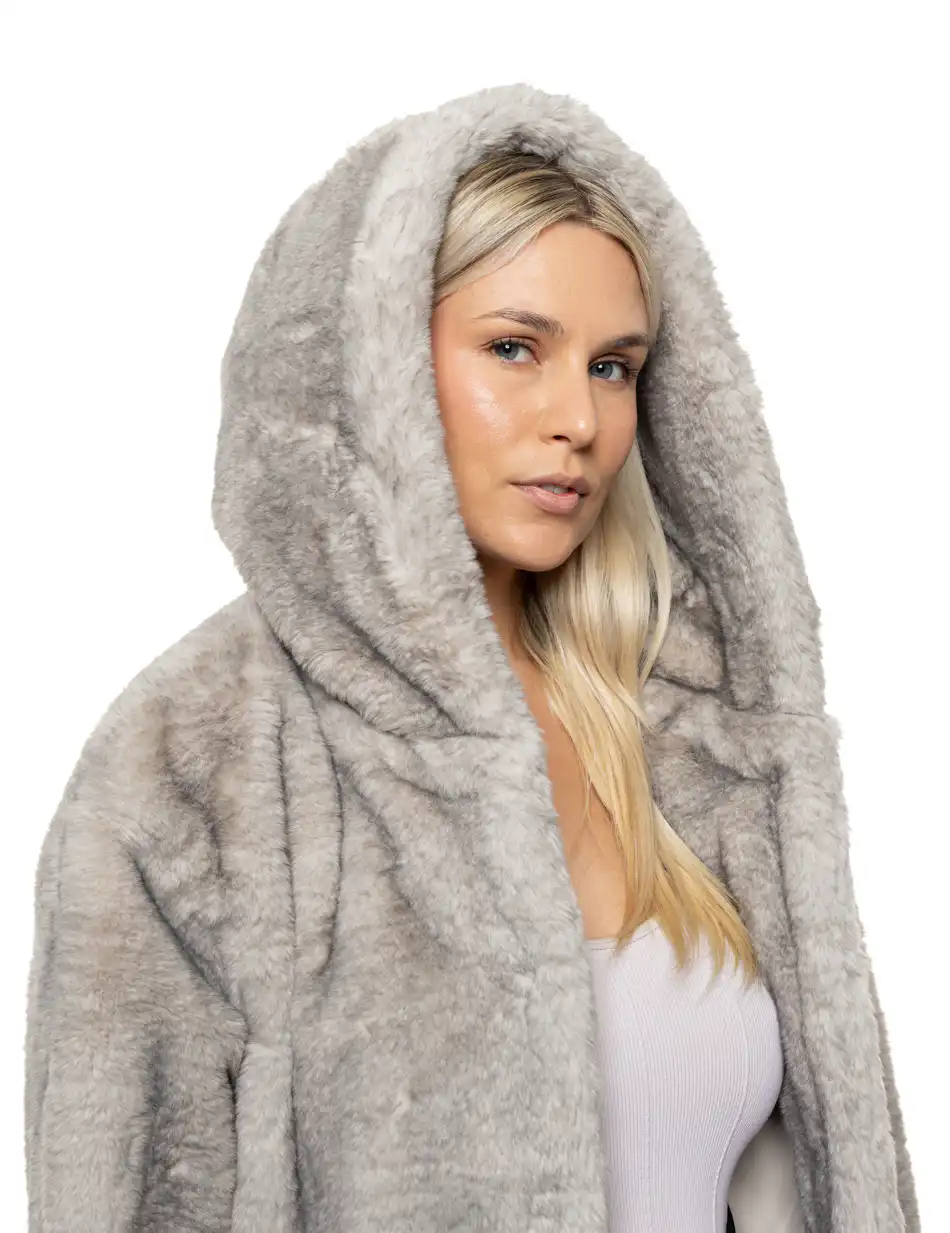 Biston Γυναικείο κοντό μπουφάν απο συνθετική γουνα 54-101-073 GREY