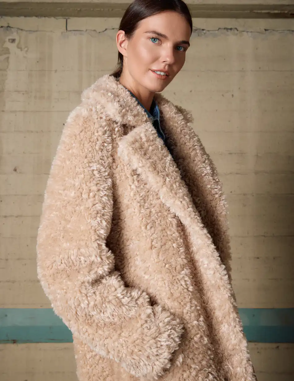 Biston Γυναικείο μακρύ γούνινο πανωφόρι με γιακά 54-101-101 BEIGE