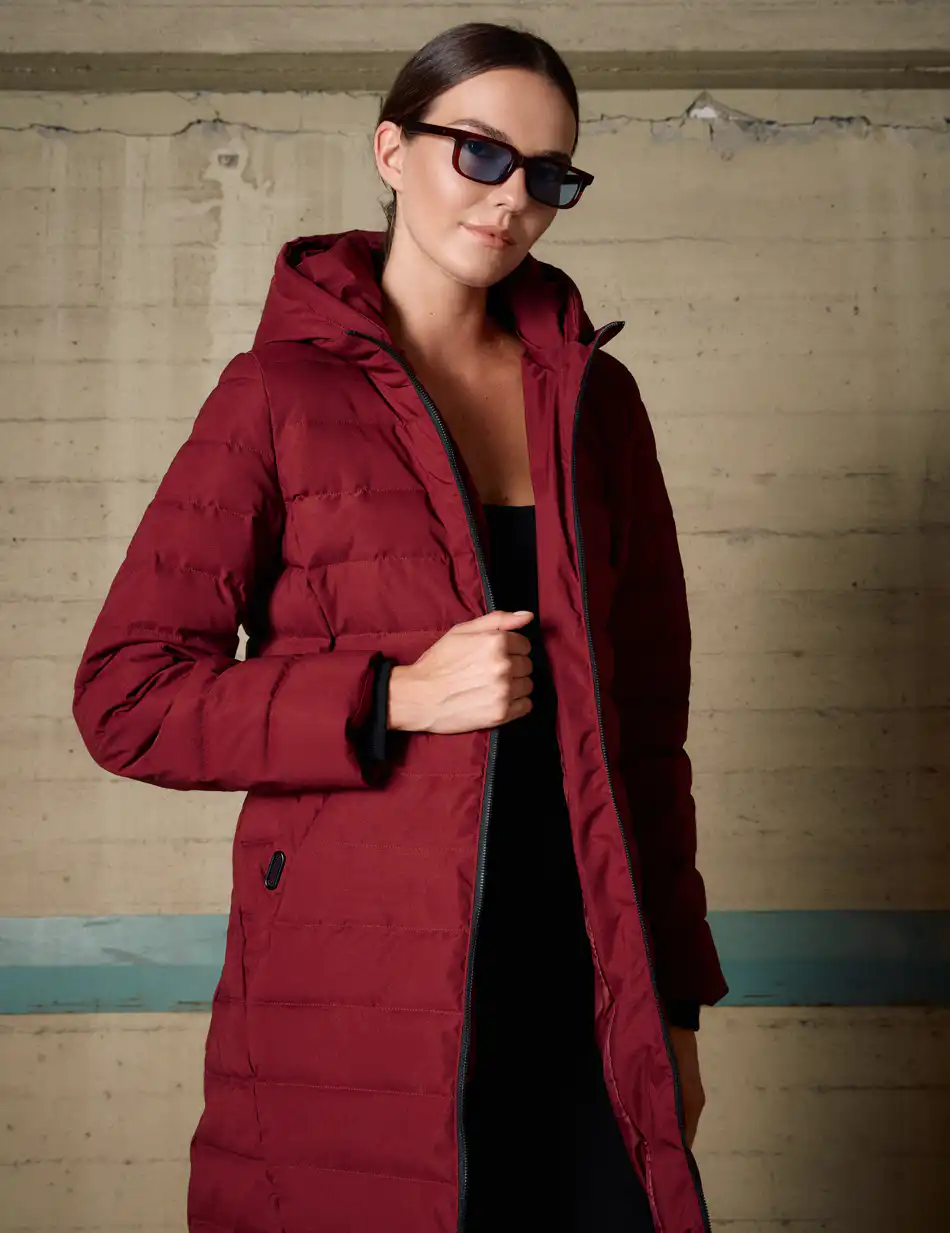 Βiston Γυναικείο μακρύ παλτό με κουκούλα 54-101-108 BORDEAUX