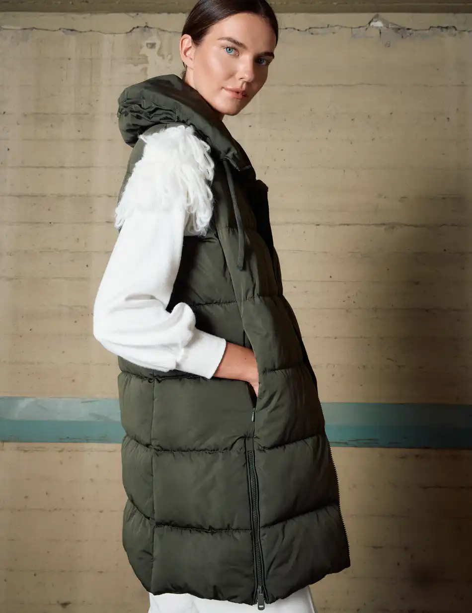 Biston Γυναικείο demi αμάνικο με "πλούσιο" κολλάρο 54-102-002 KHAKI