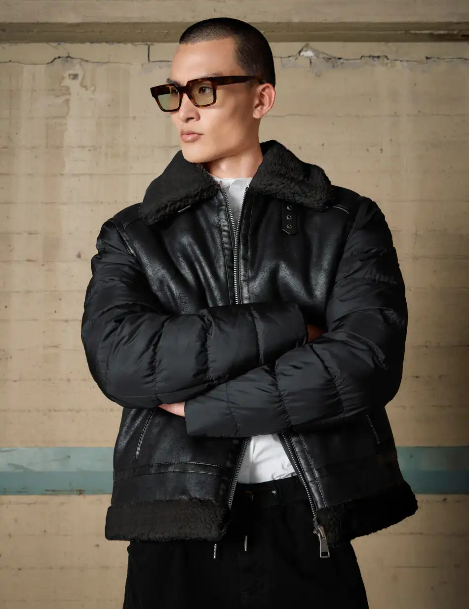 Biston Ανδρικό κοντό μπουφάν με γιακά και γούνα εσωτερικά 54-201-048 BLACK