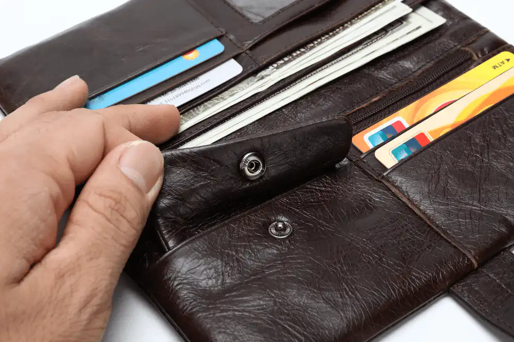 Δερμάτινο πορτοφόλι Cardinal 6018 καφέ