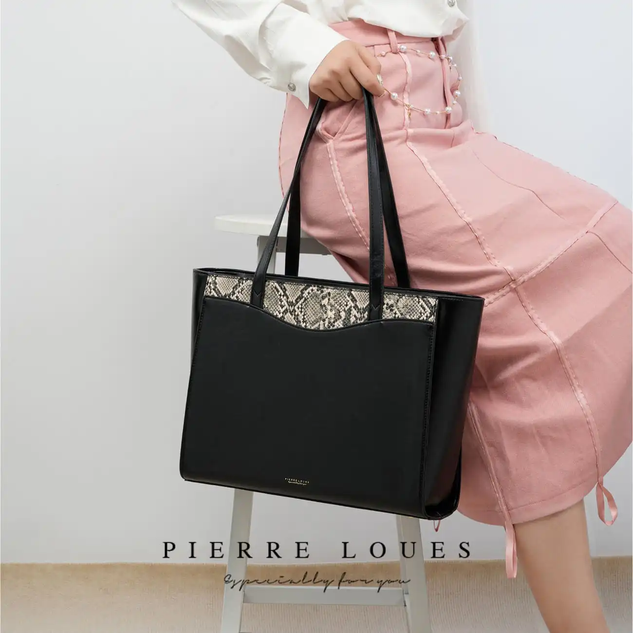 Γυναικεία Τσάντα Shopper Χειρός Pierre Loues PL615-40 μαύρο