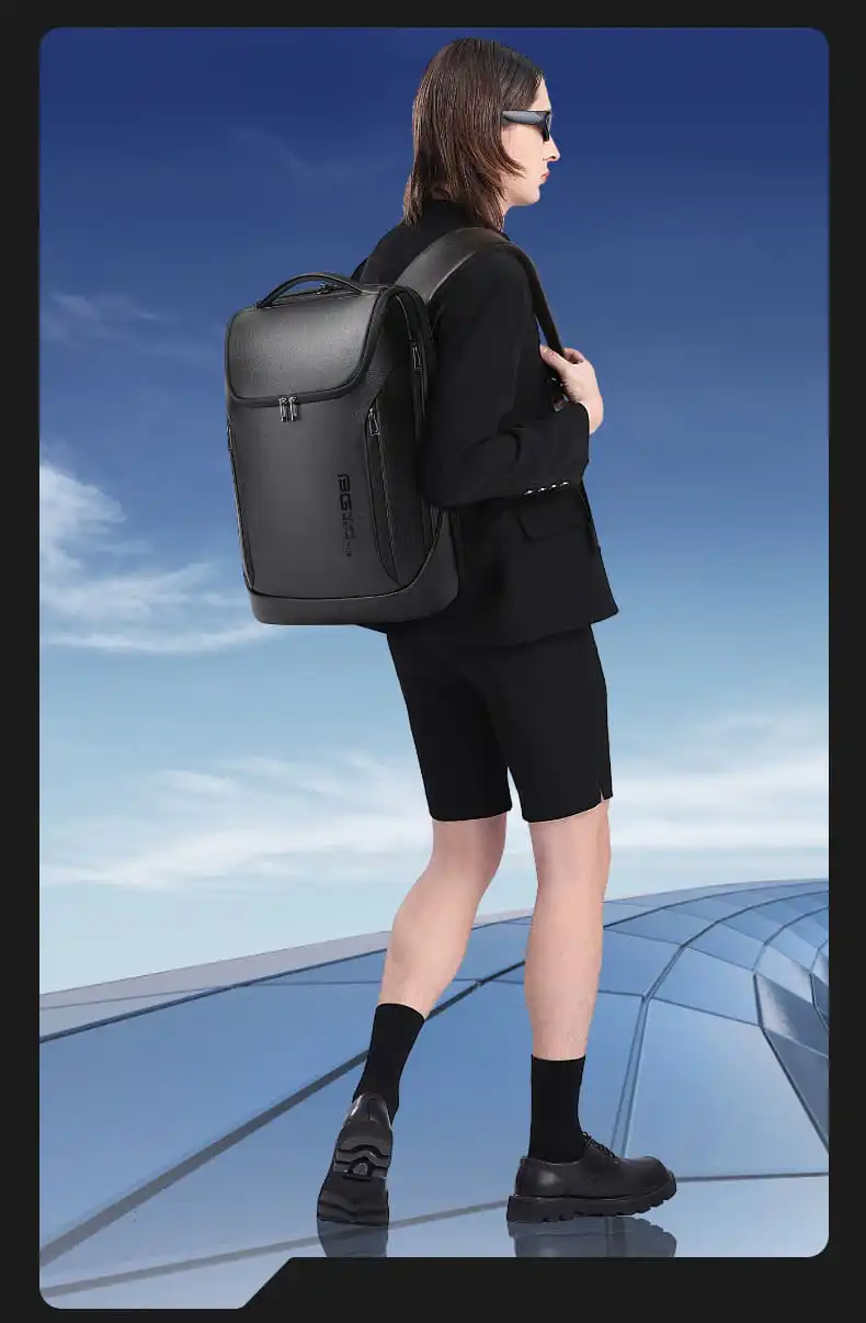 Δερμάτινο Σακίδιο πλάτης 24L Laptop 15,6” Bange 6623 μαύρο