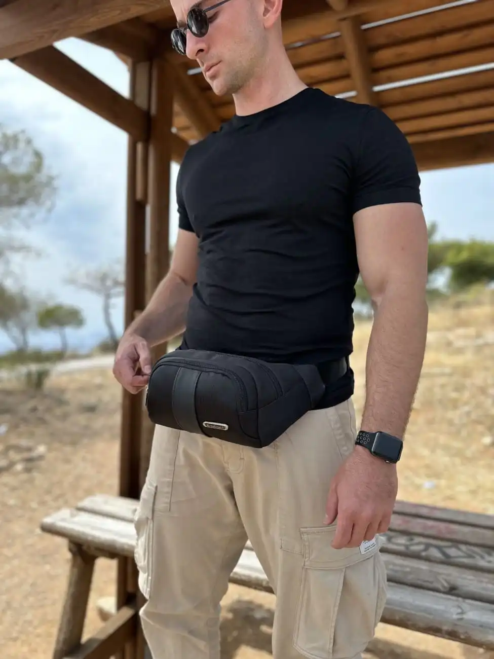 Τσαντάκι μέσης Cardinal 675 μαύρο