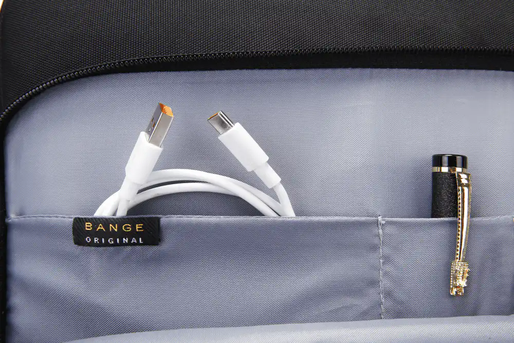 Επαγγελματικός Χαρτοφύλακας χειρός 15.6' Bange 6802D μαύρο