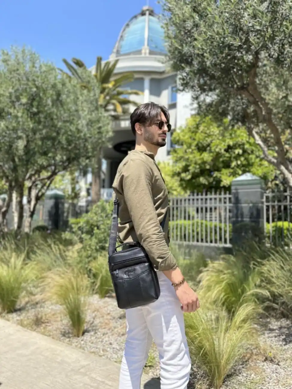 Δερμάτινο τσαντάκι ώμου Cardinal 7456 black