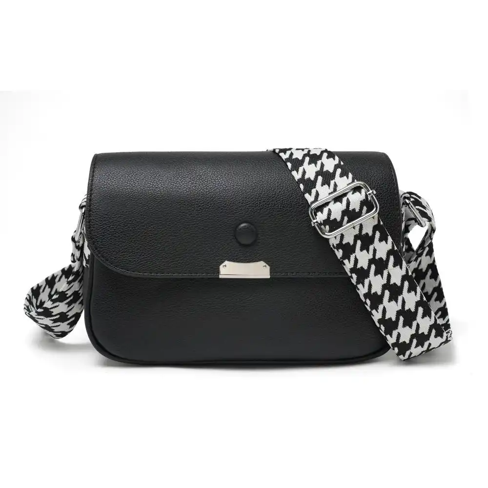 Γυναικεία Τσάντα Χιαστί Pierre Loues PL782-138 μαύρο Γυναικεία Τσάντα Χιαστί Pierre Loues PL782-138 μαύρο